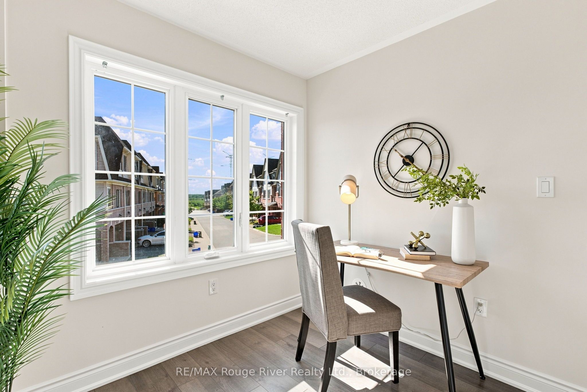 2607 Magdalen Path W Property Photo 21
