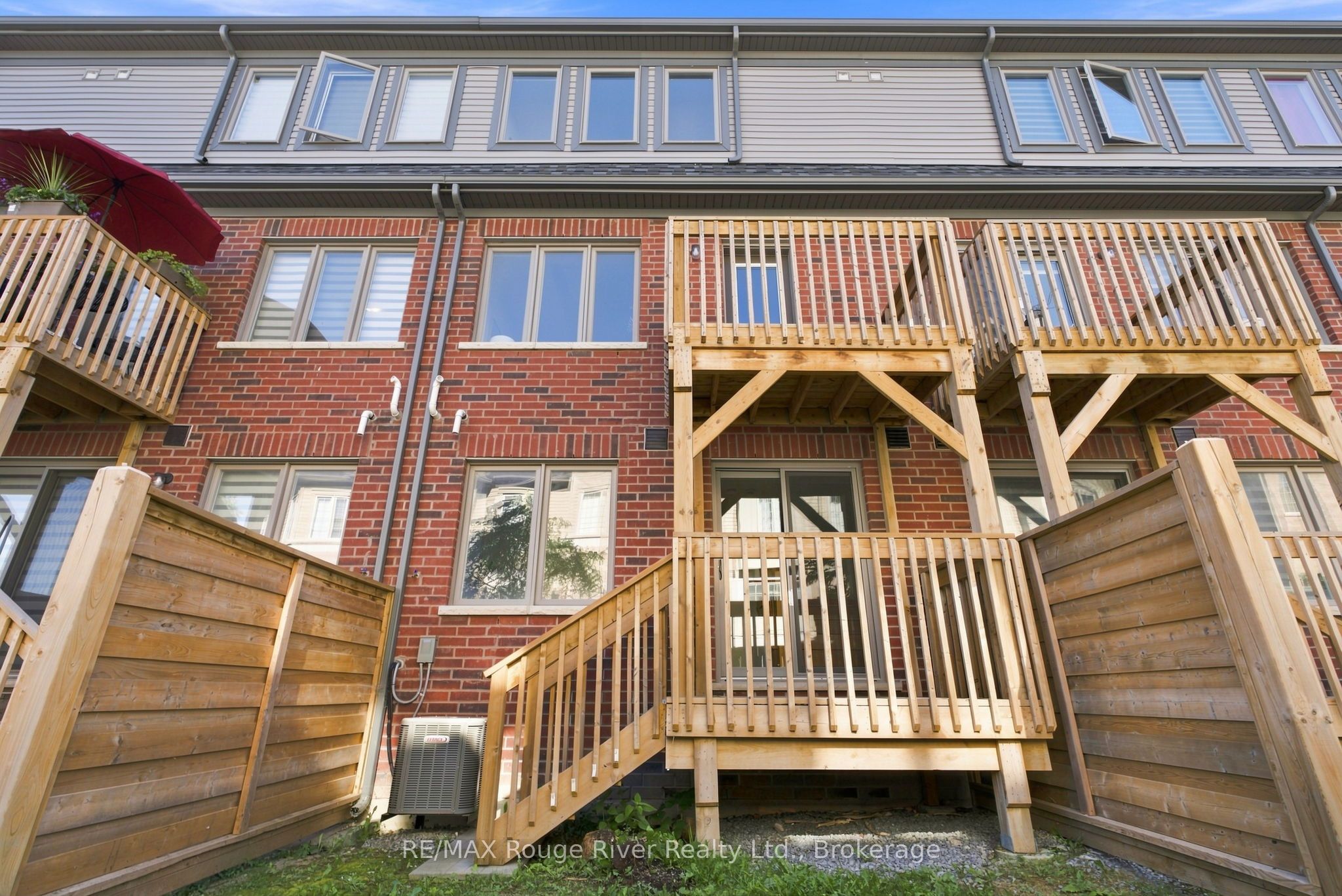 2607 Magdalen Path W Property Photo 49