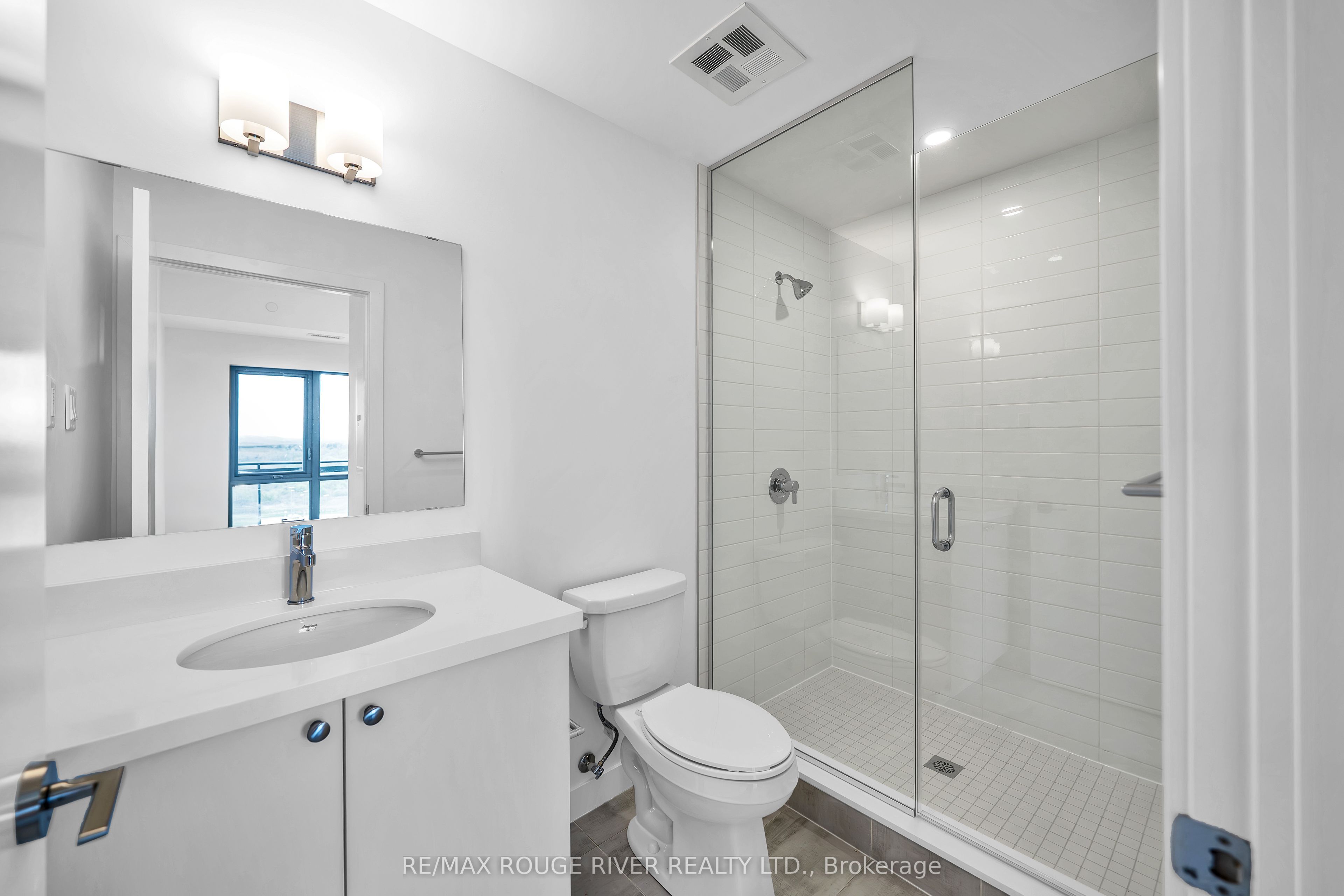 55 Clarington Boulevard 1104 Property Photo 13
