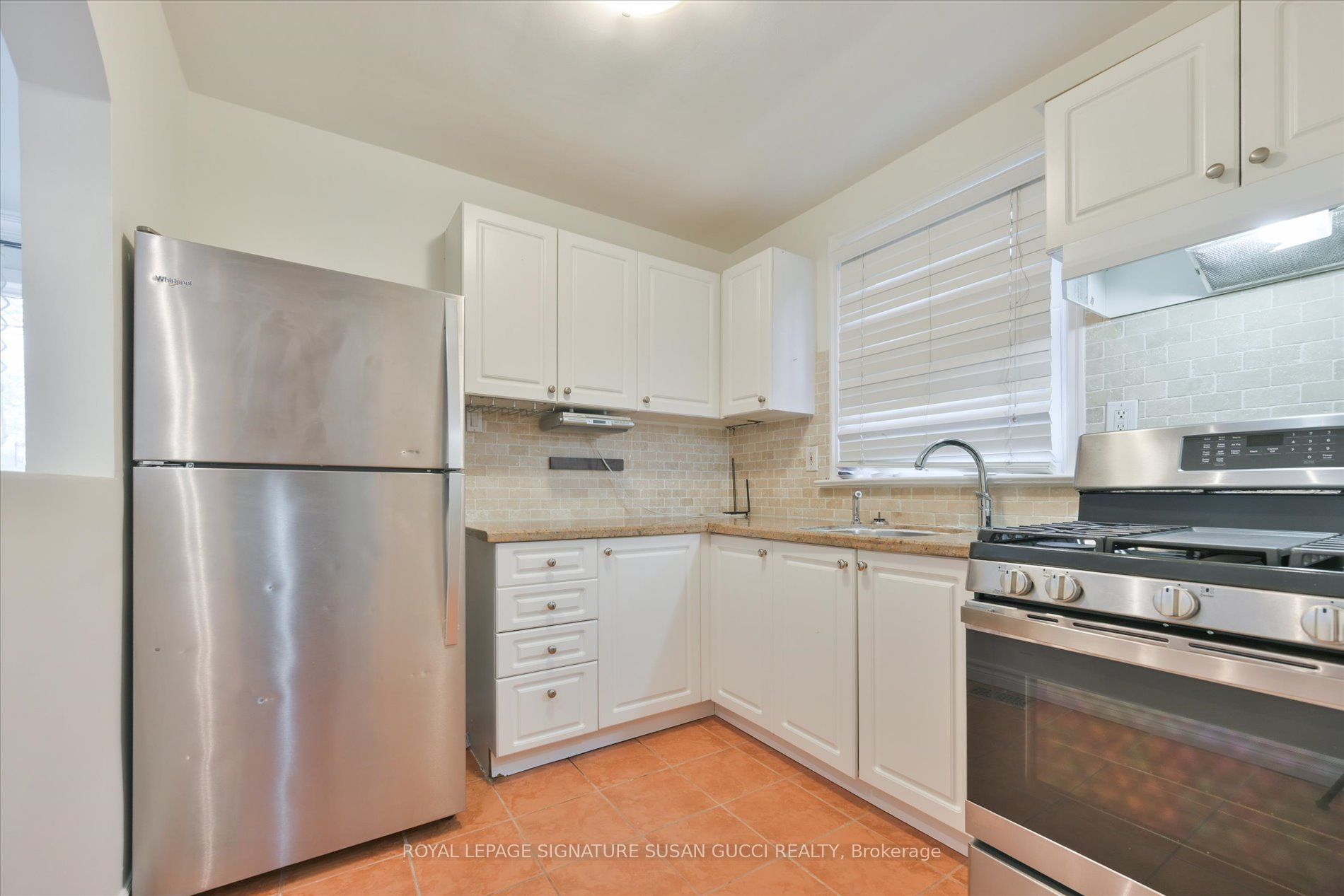 388 O'connor Drive Property Photo 9
