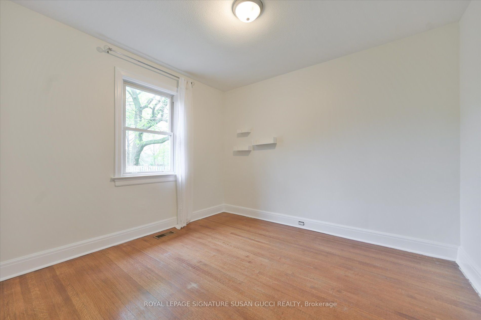 388 O'connor Drive Property Photo 12