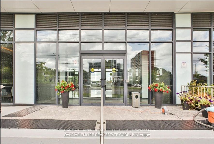 3220 Sheppard Avenue E 513 Property Photo 2