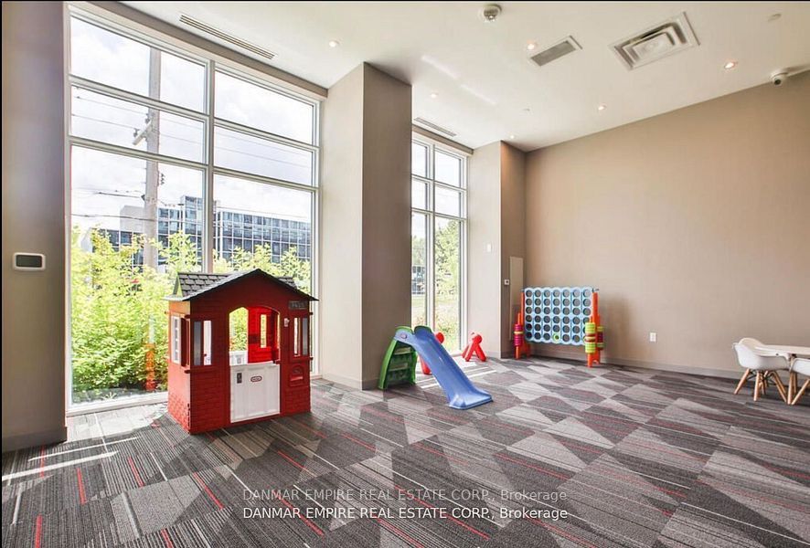 3220 Sheppard Avenue E 513 Property Photo 6