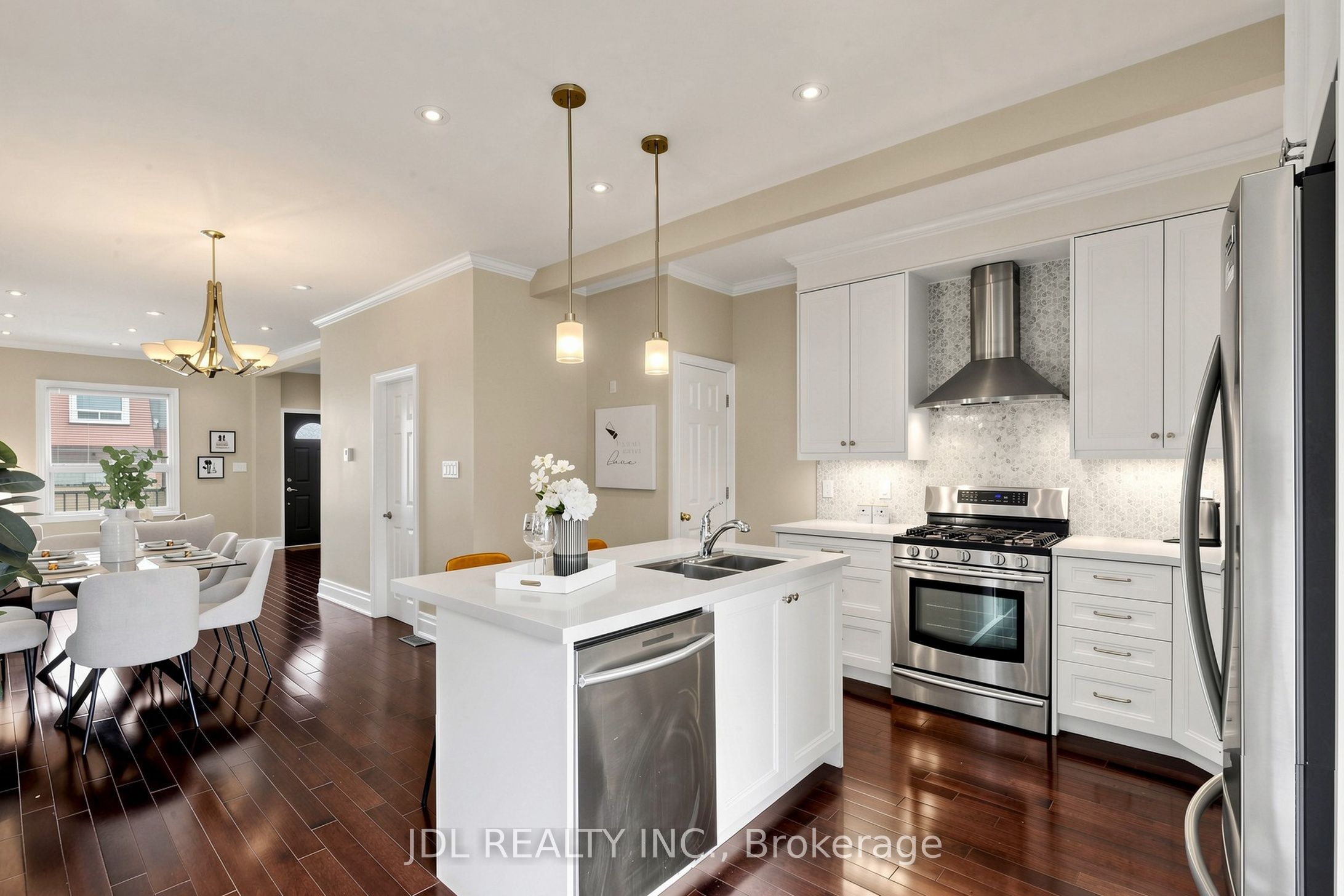 831 Pape Avenue Property Photo 11