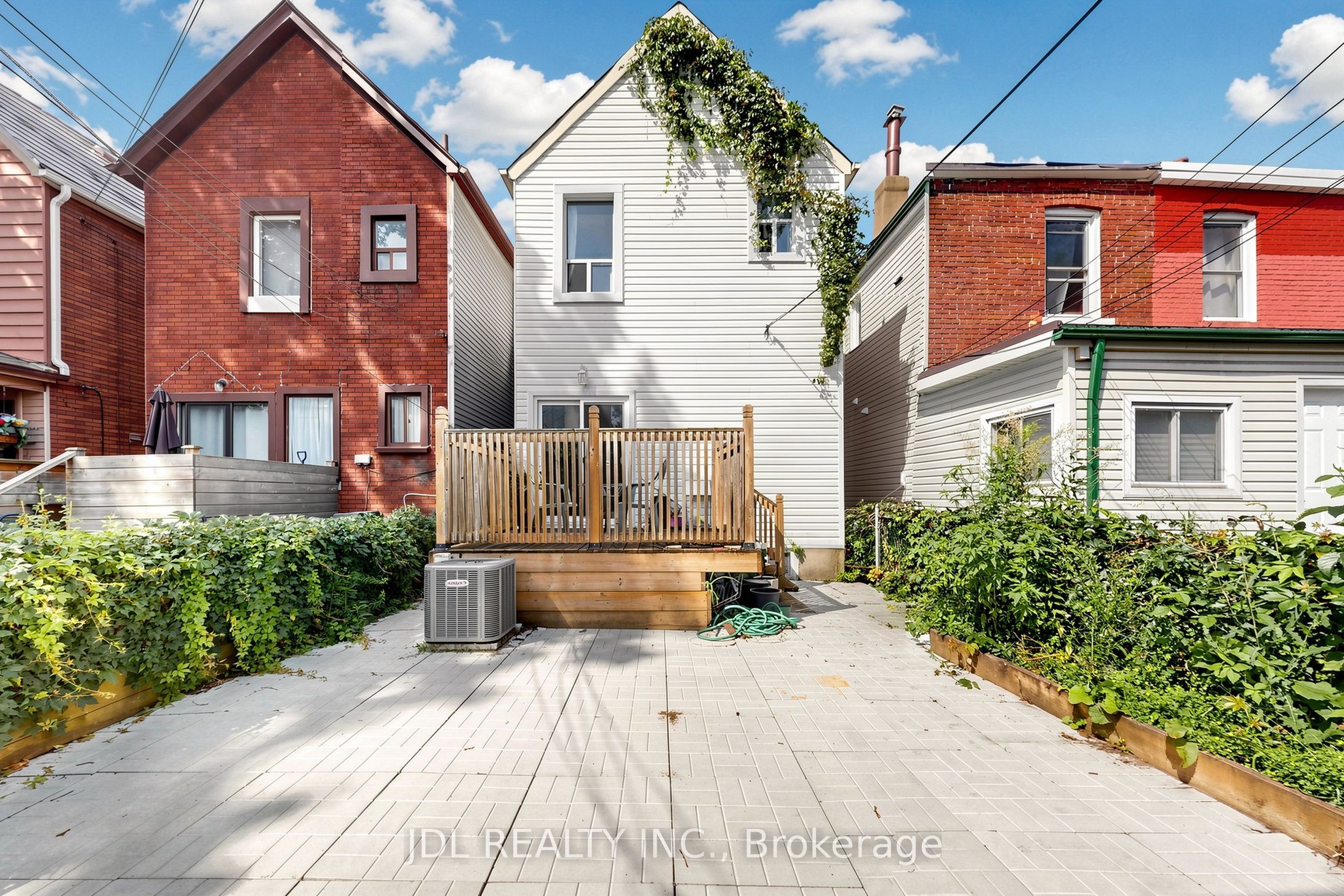 831 Pape Avenue Property Photo 34