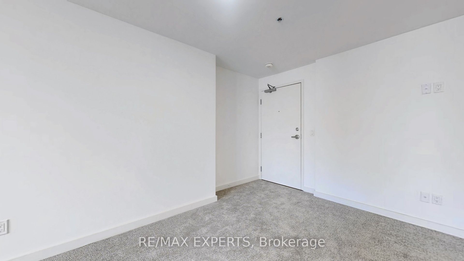 45 Connaught Avenue 203 Property Photo 13