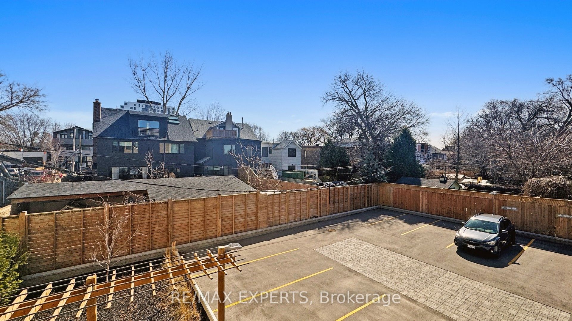 45 Connaught Avenue 203 Property Photo 17
