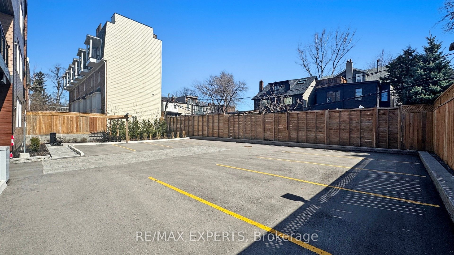 45 Connaught Avenue 203 Property Photo 27