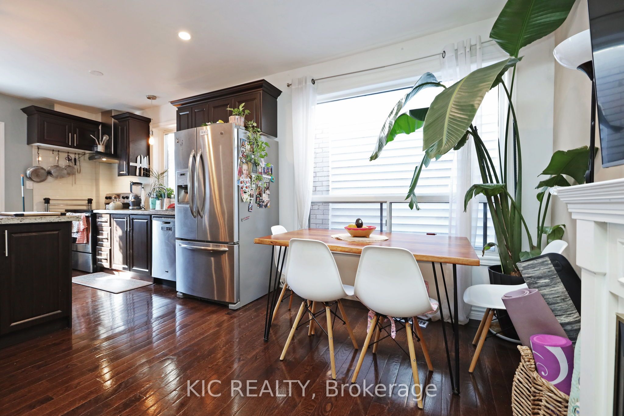 20 Ashdale Avenue Property Photo 17