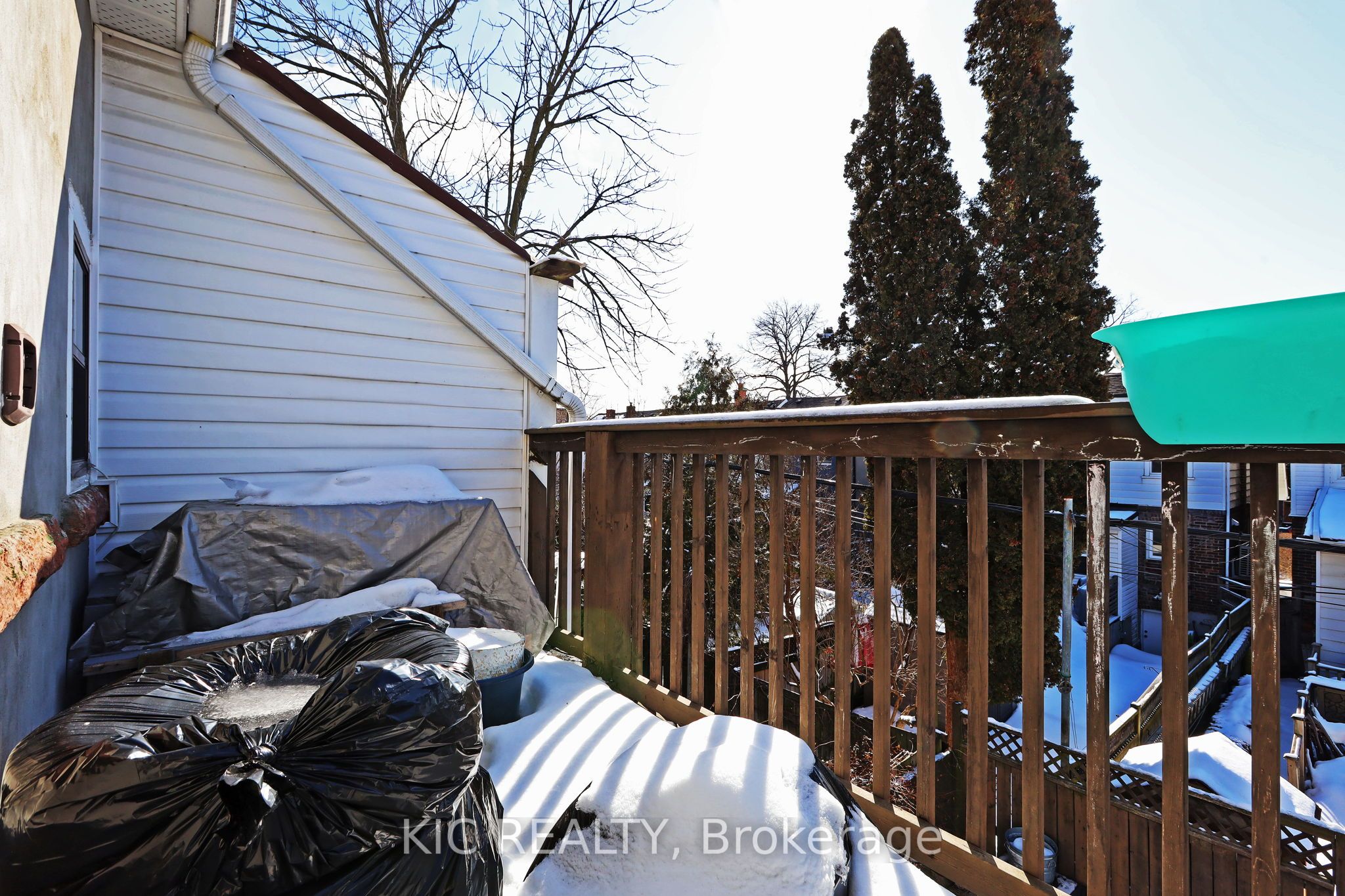 20 Ashdale Avenue Property Photo 22