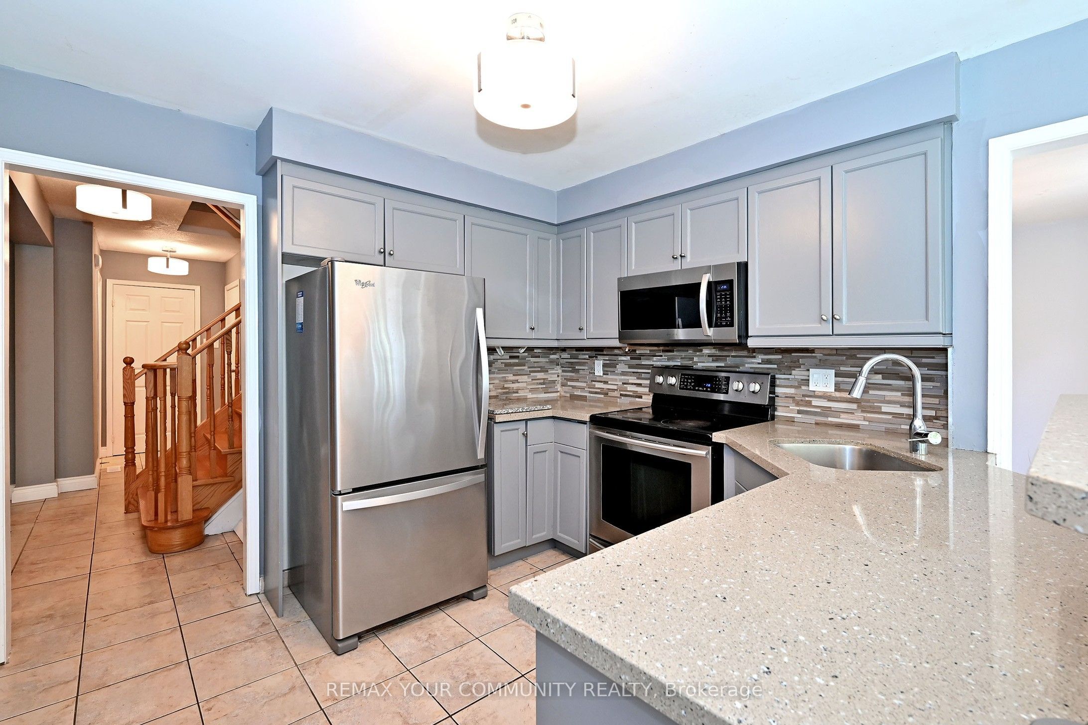 35 Dakin Drive Property Photo 13