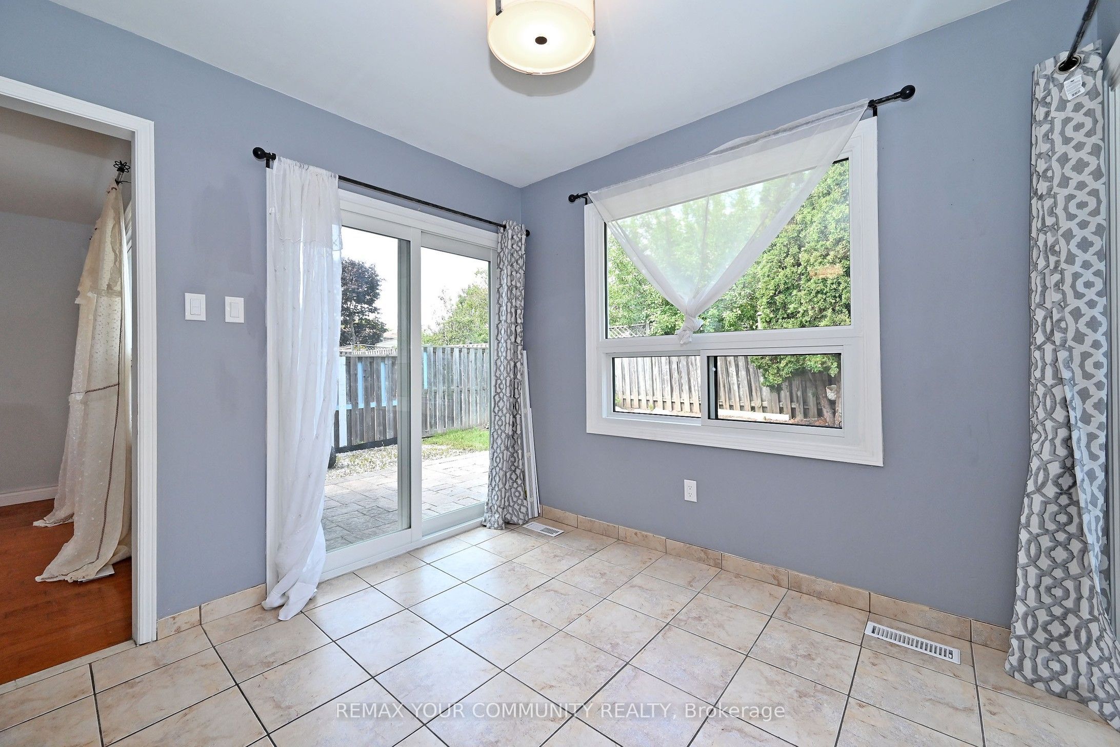 35 Dakin Drive Property Photo 17