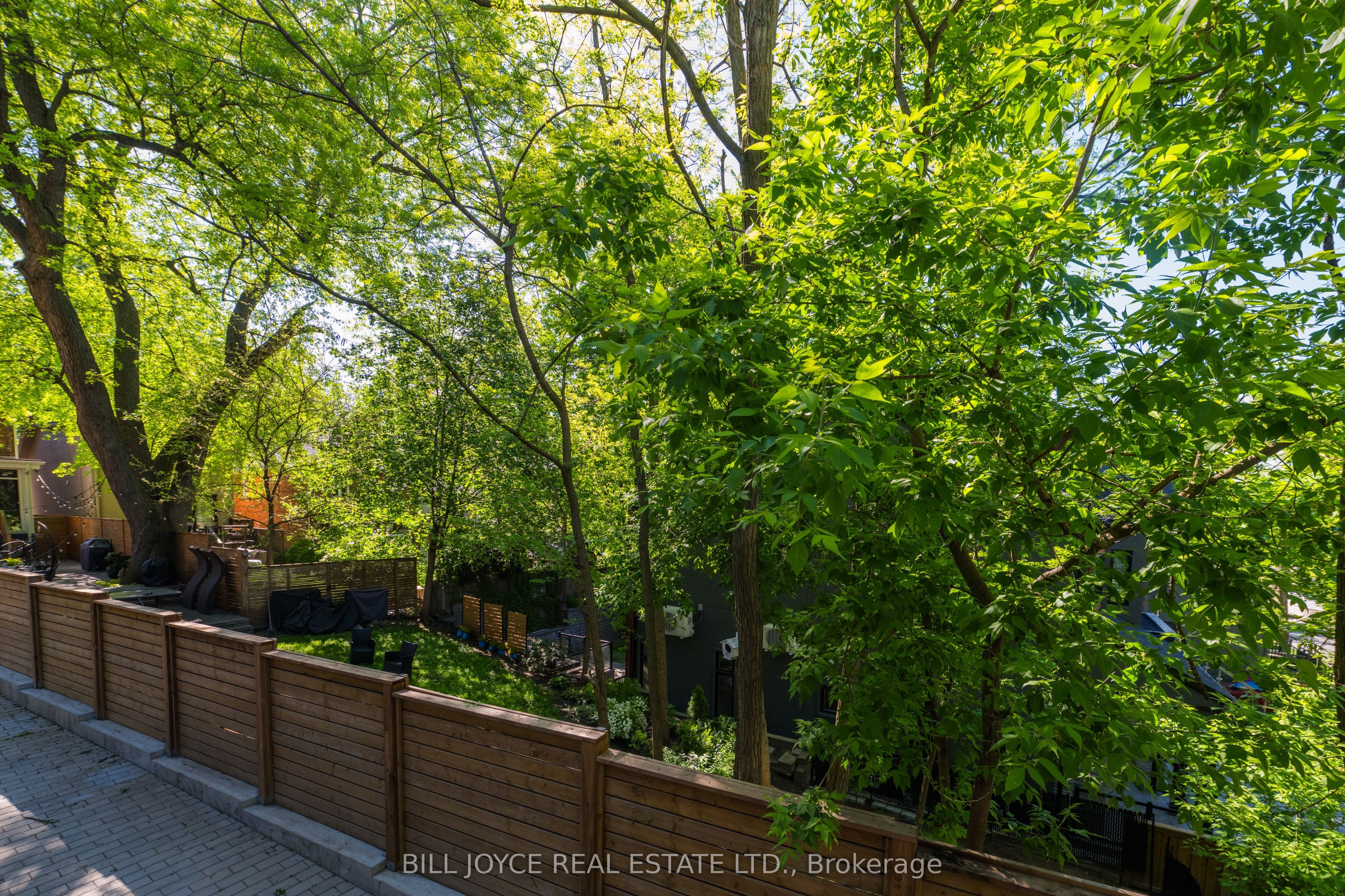 350 Lee Avenue Property Photo 19