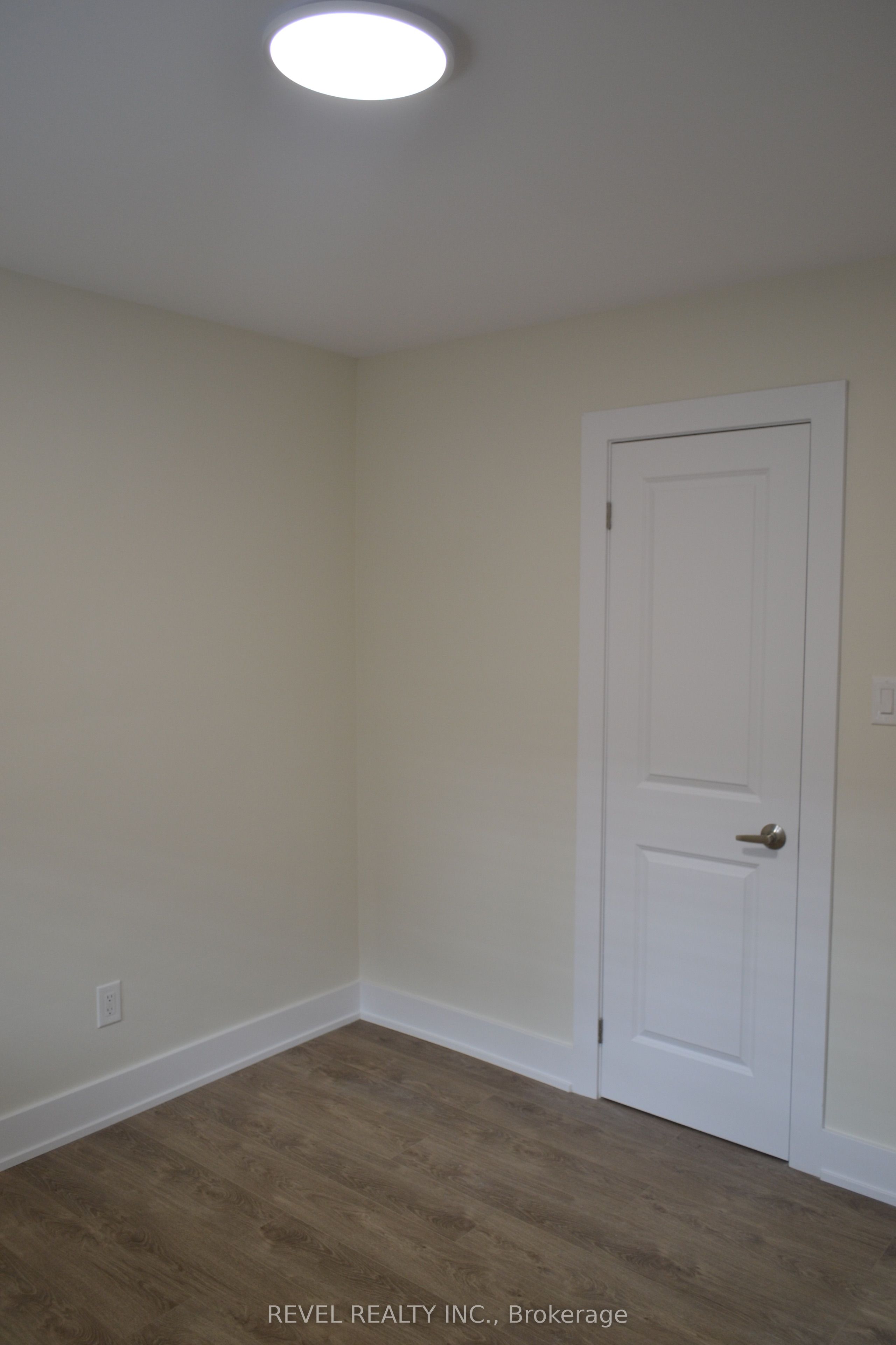 15 Cedar Brae Boulevard Property Photo 18