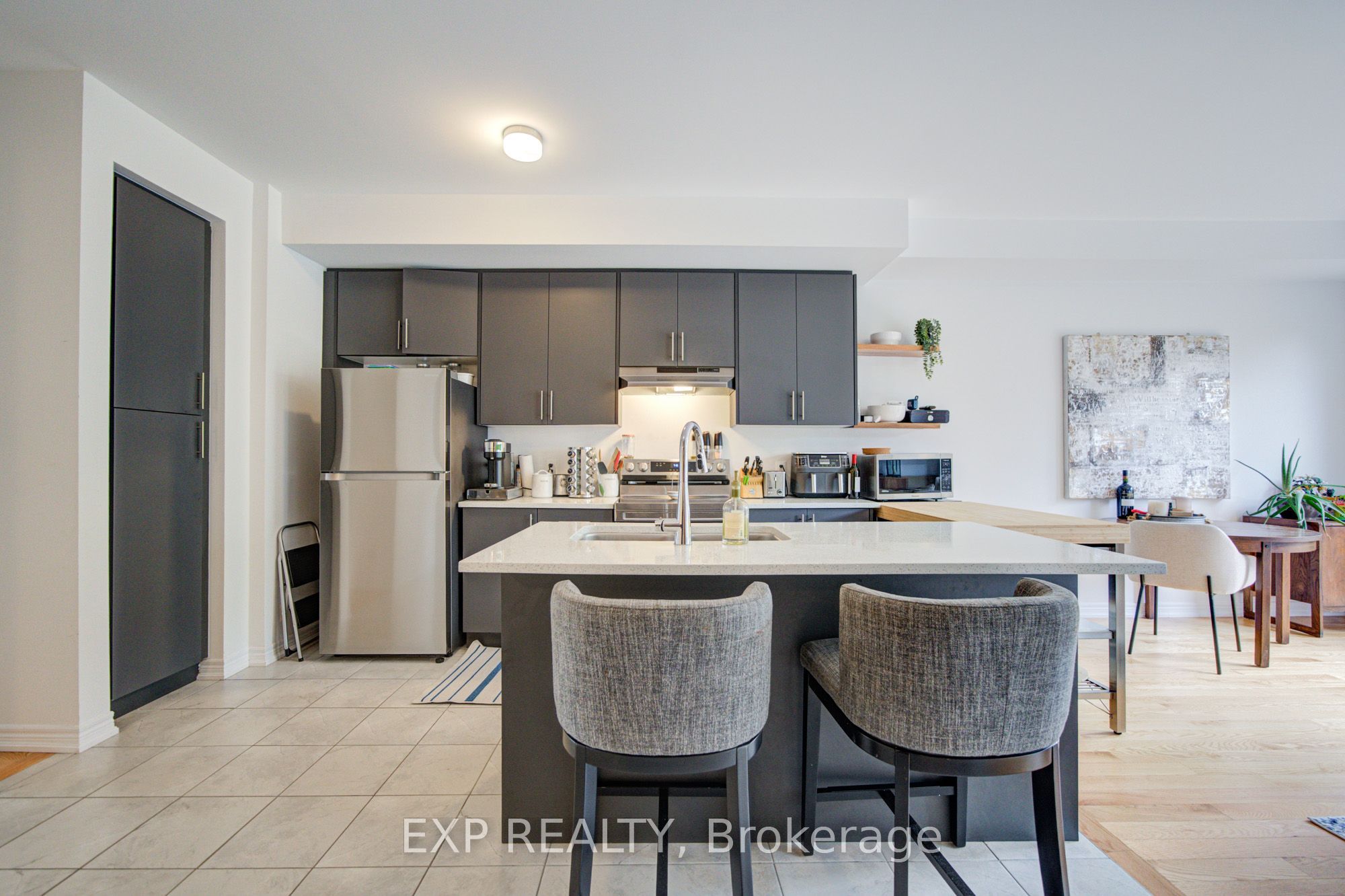 29 Sorbara Way Property Photo 13