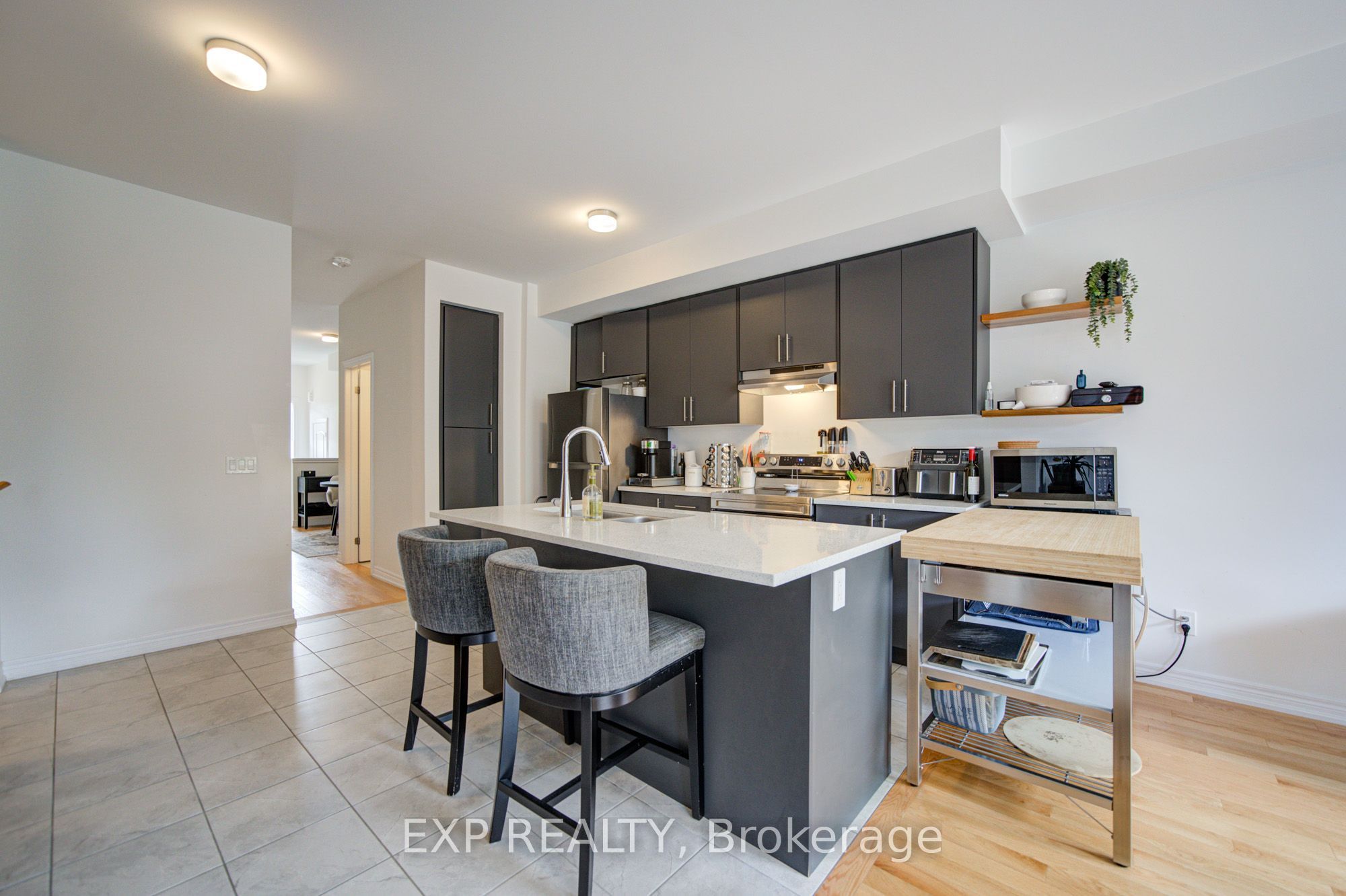 29 Sorbara Way Property Photo 14