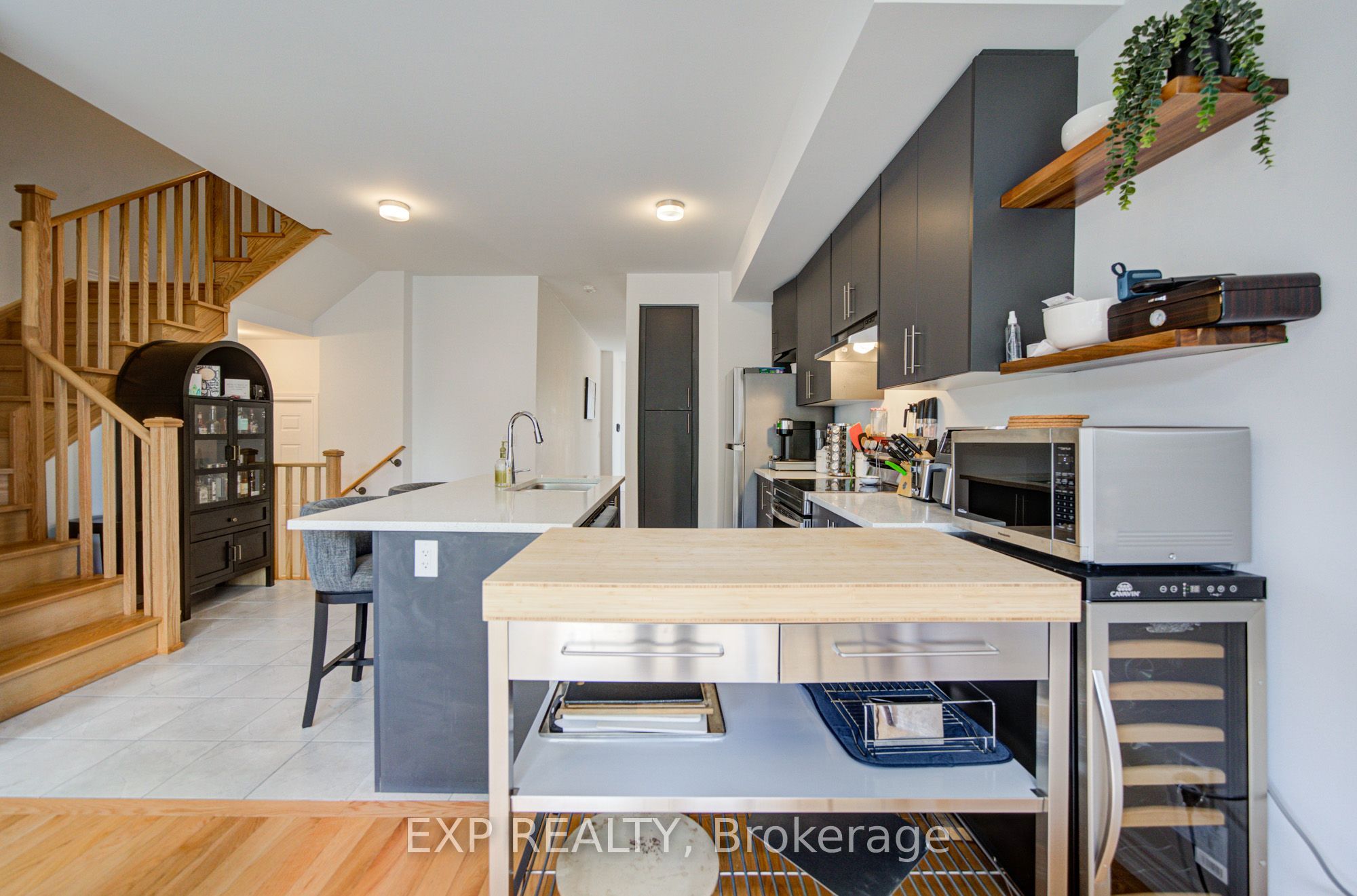 29 Sorbara Way Property Photo 15