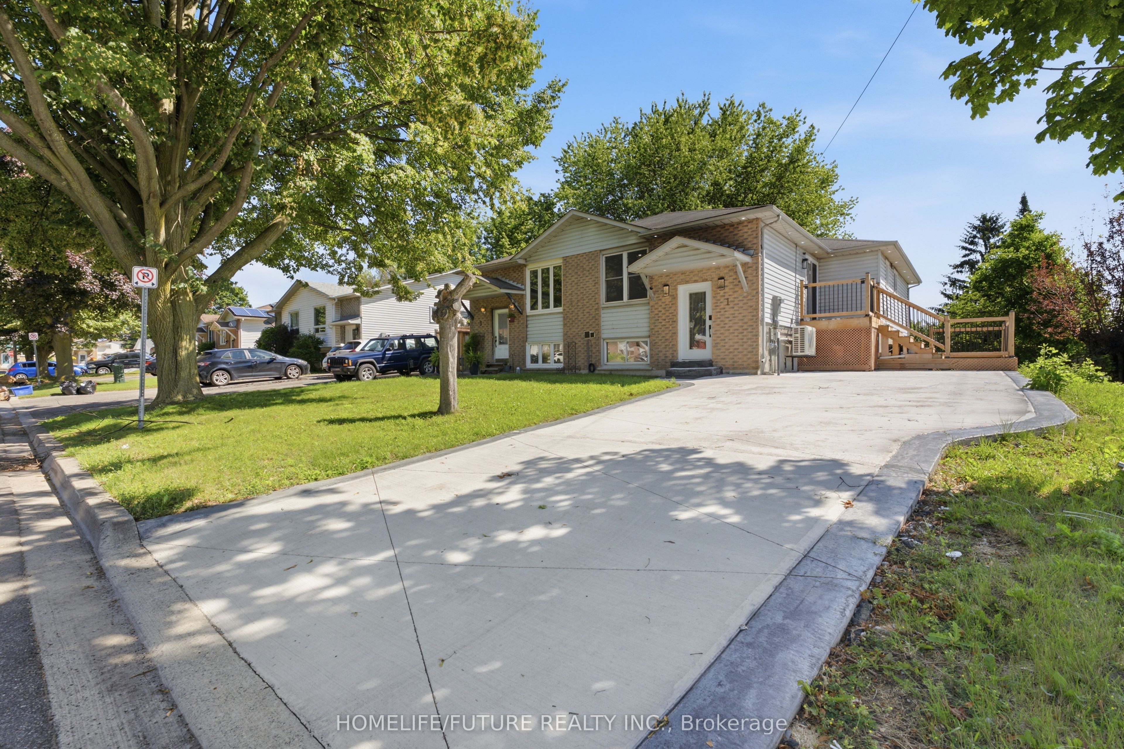 1 Lockhart Gate Property Photo 1