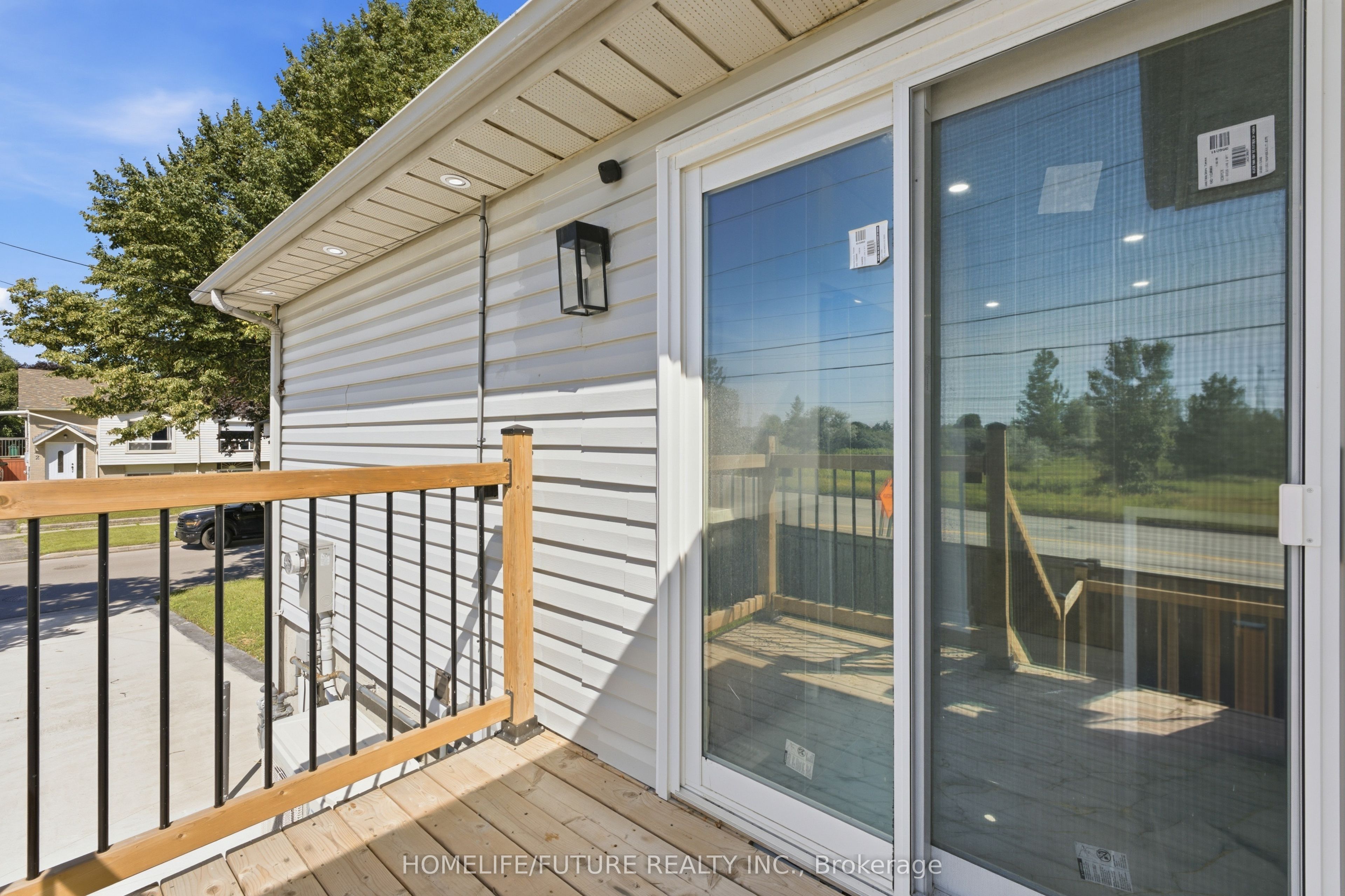 1 Lockhart Gate Property Photo 5