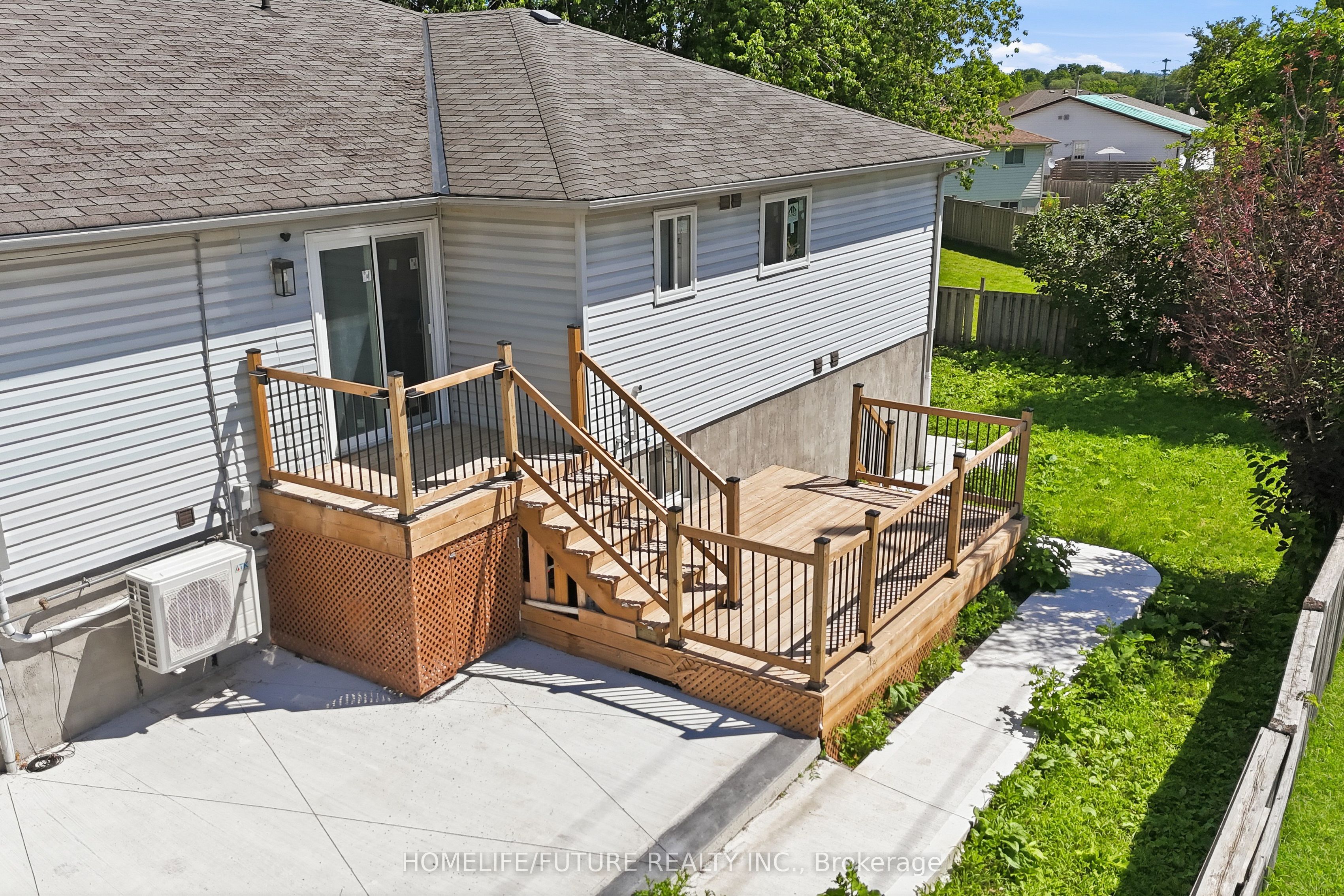 1 Lockhart Gate Property Photo 6