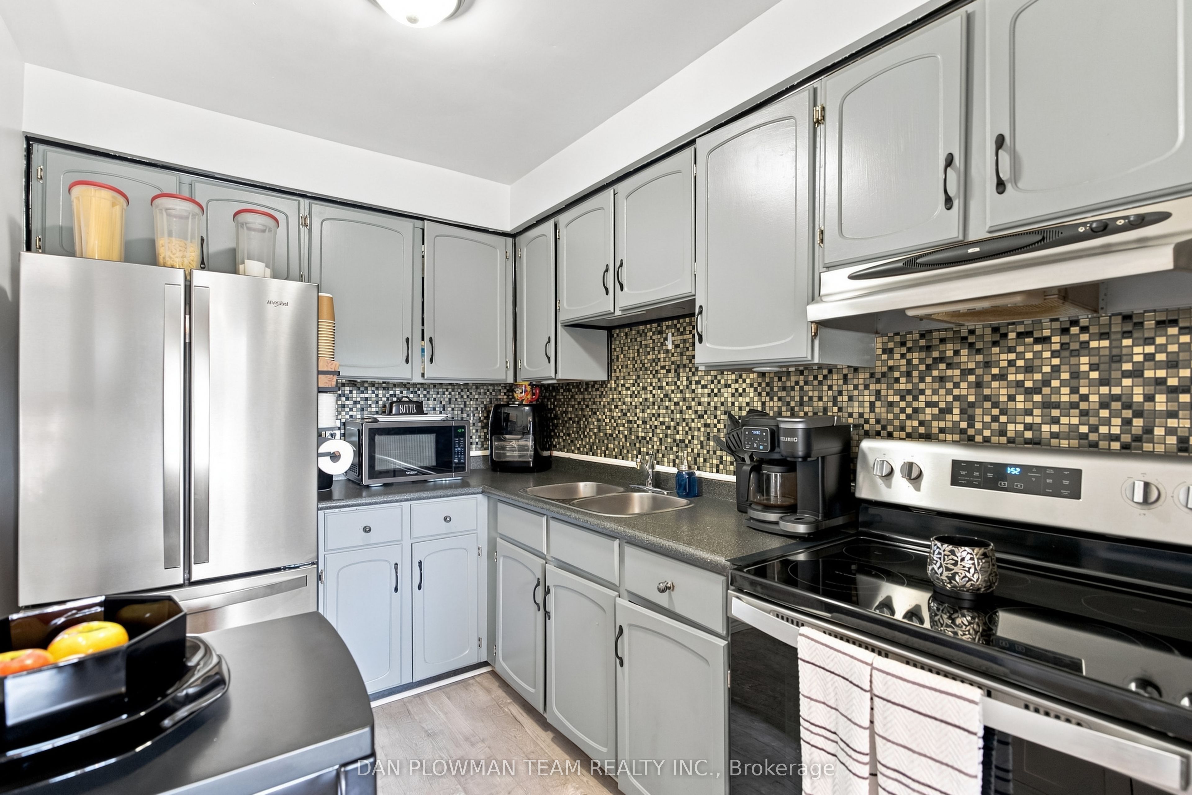 72 Martin Road 2 Property Photo 11