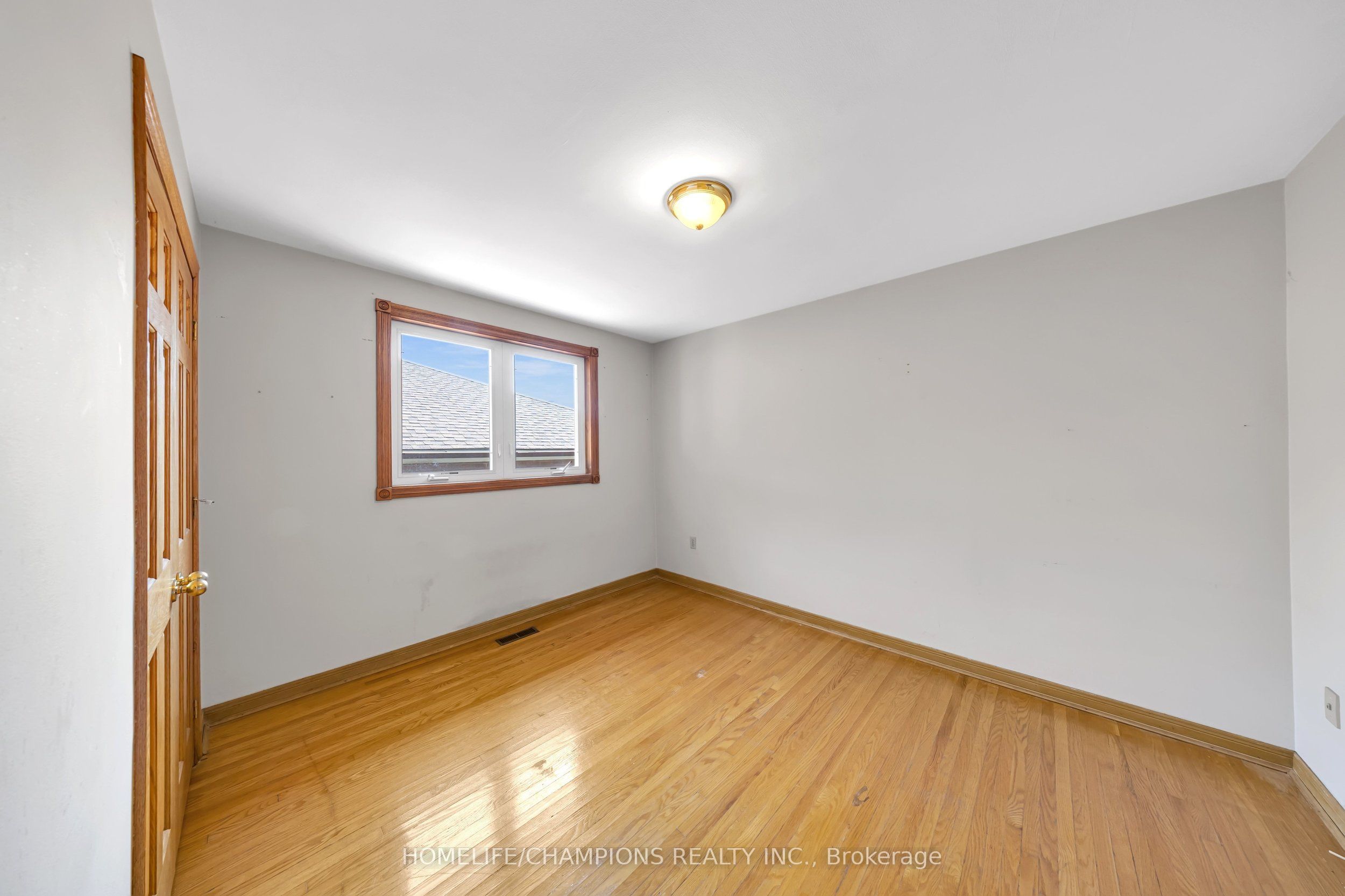 2 Altair Avenue Property Photo 19