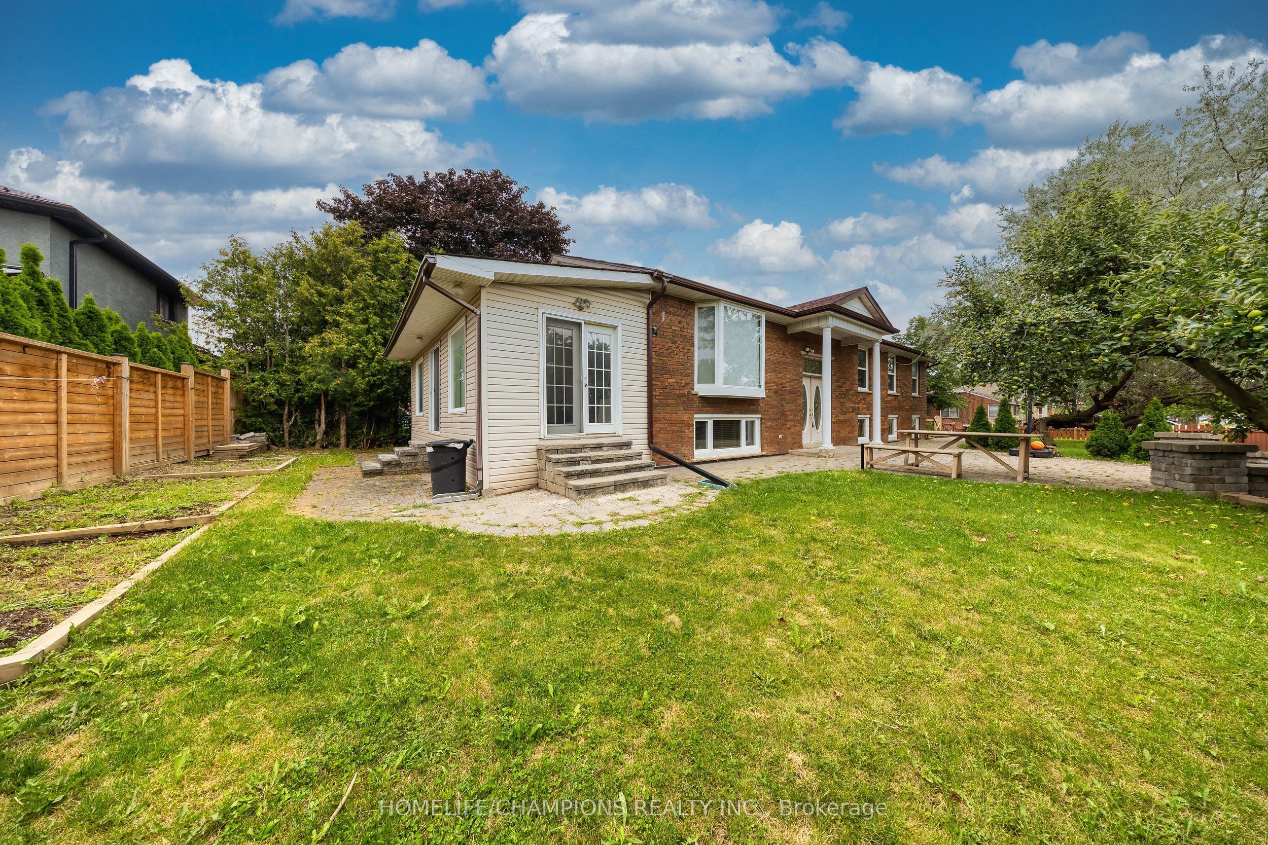 2 Altair Avenue Property Photo 26