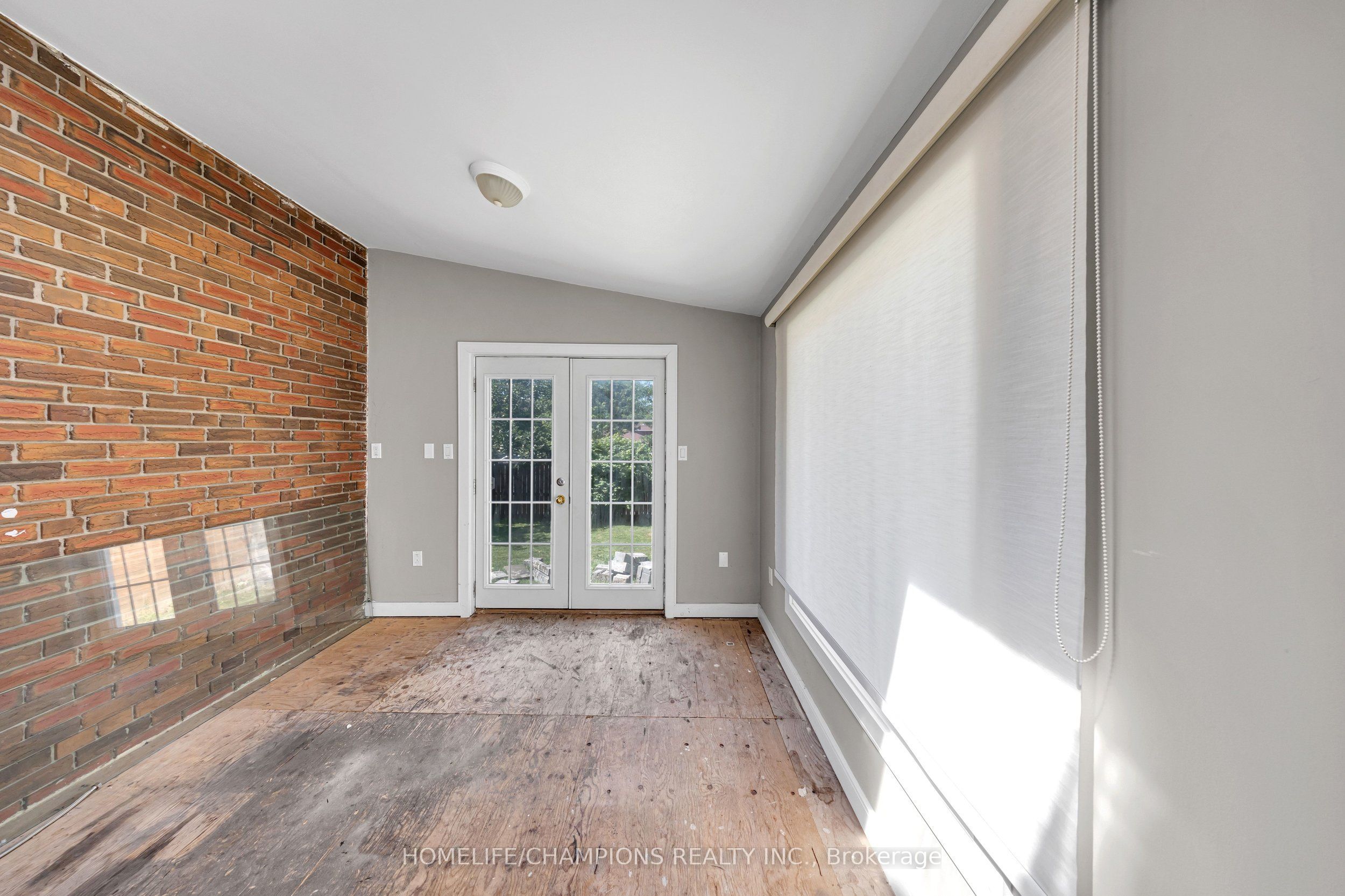 2 Altair Avenue Property Photo 28