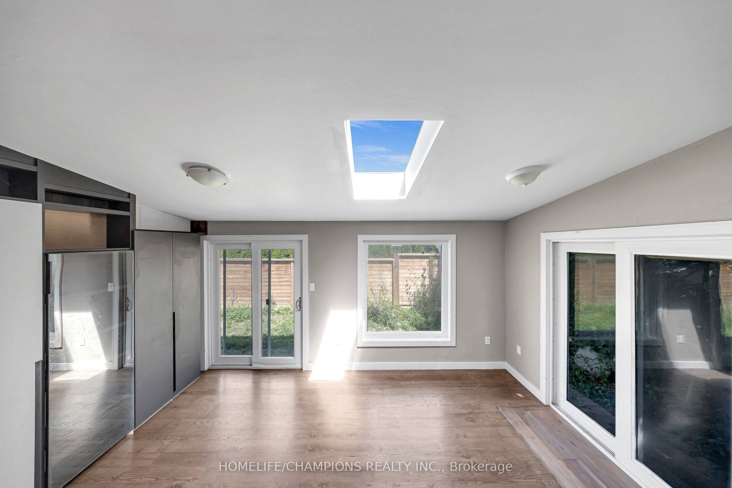 2 Altair Avenue Property Photo 29
