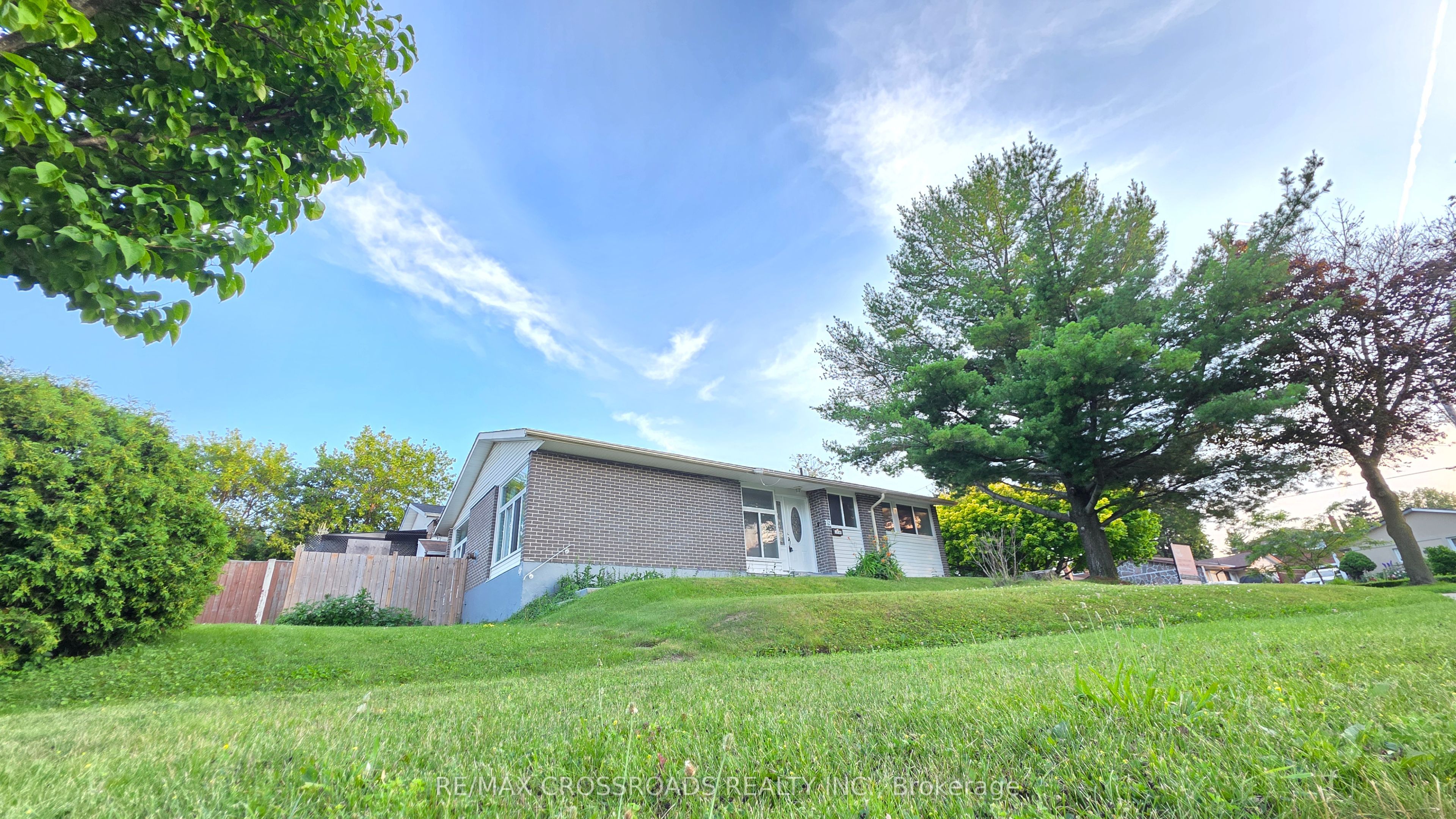 19 Shoreland Crescent Bsmt Property Photo 2