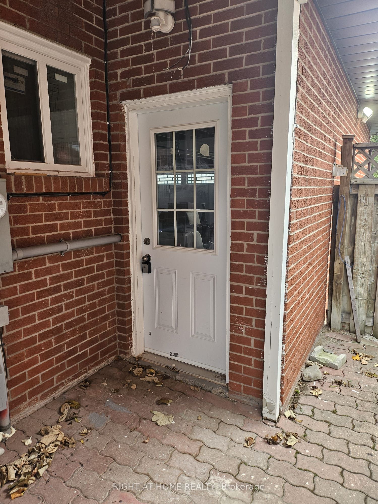 730 Sheppard Avenue Bsmt Property Photo 4