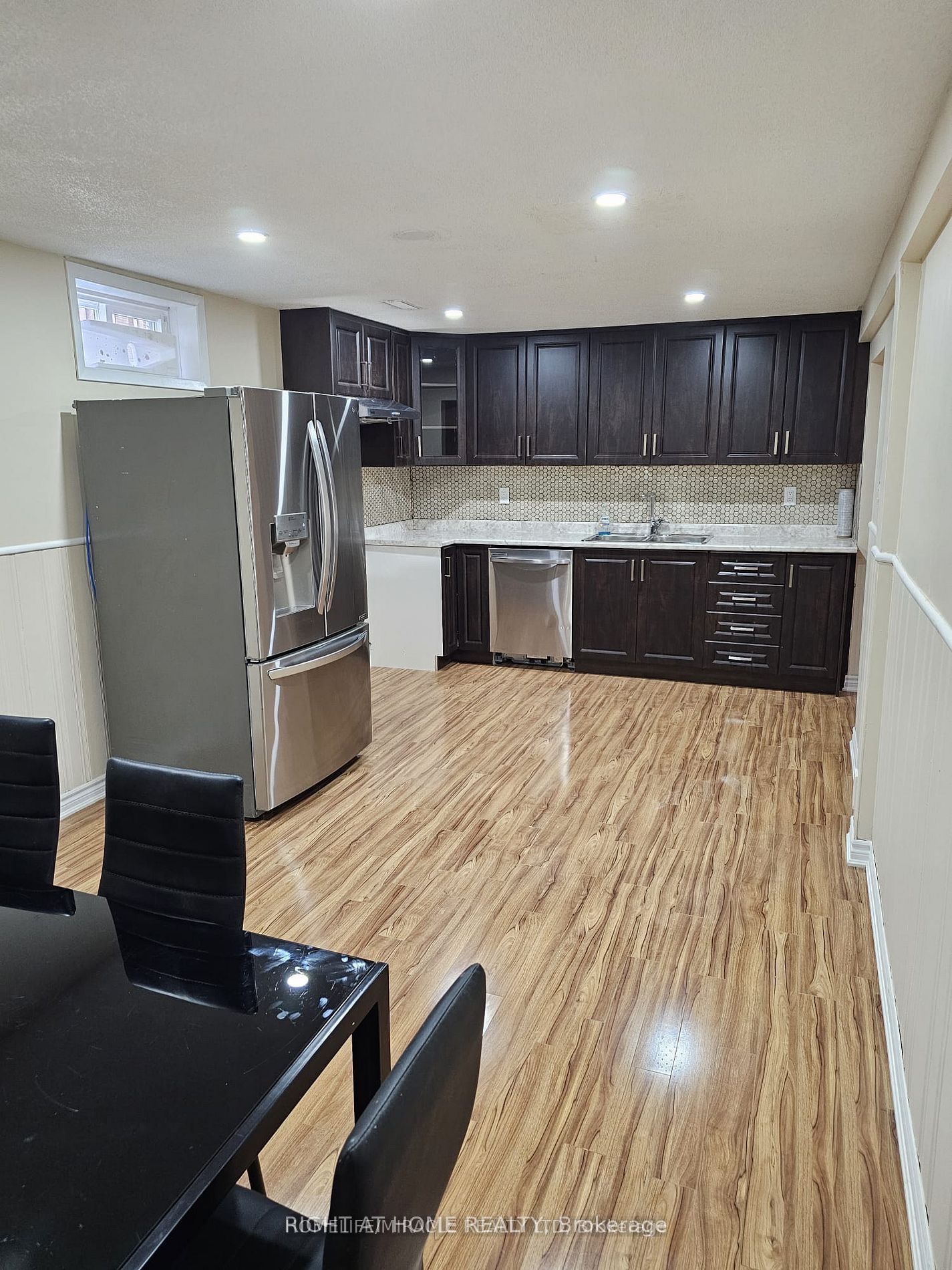 730 Sheppard Avenue Bsmt Property Photo 6