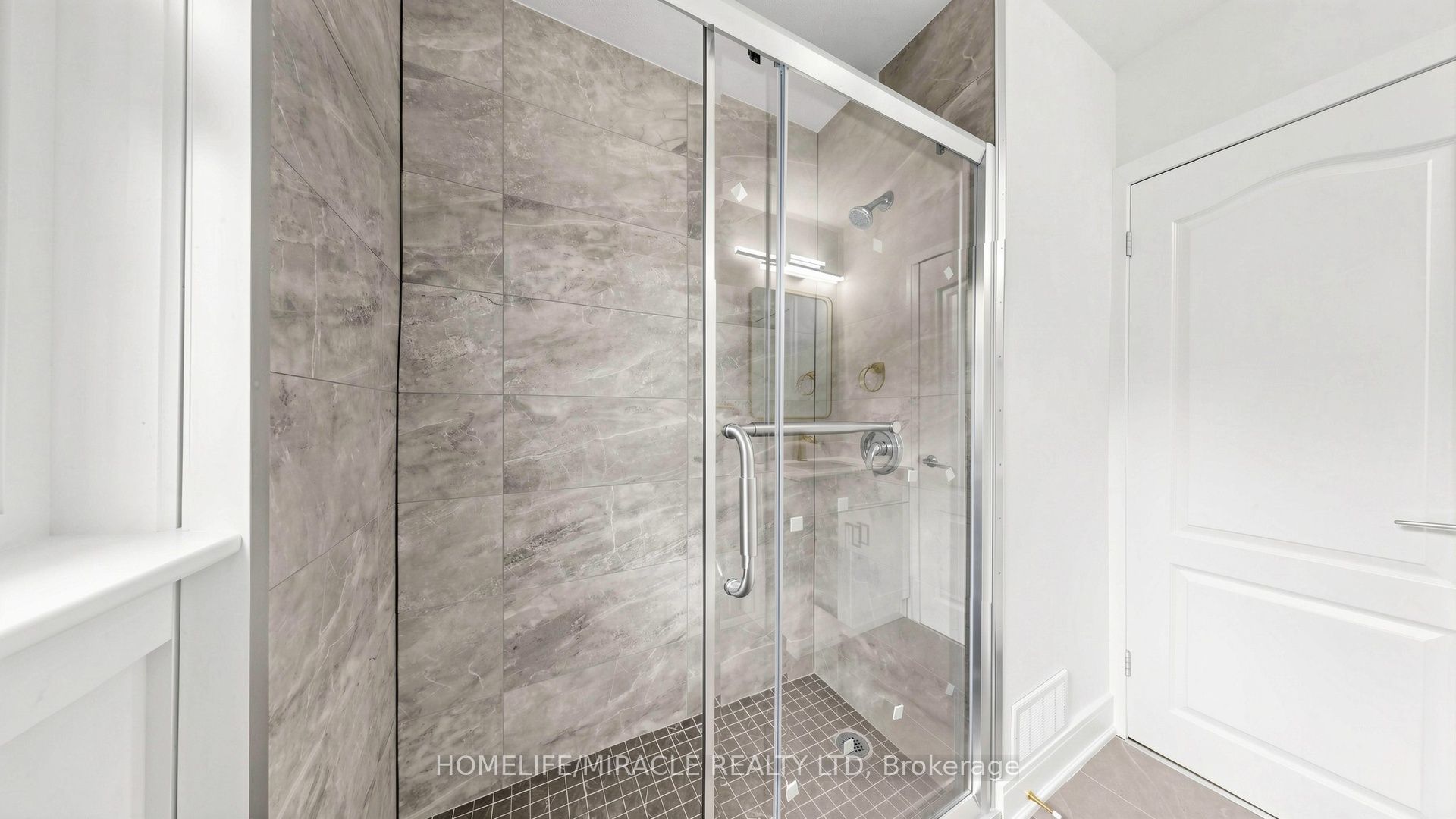 623 Olive Avenue Property Photo 24