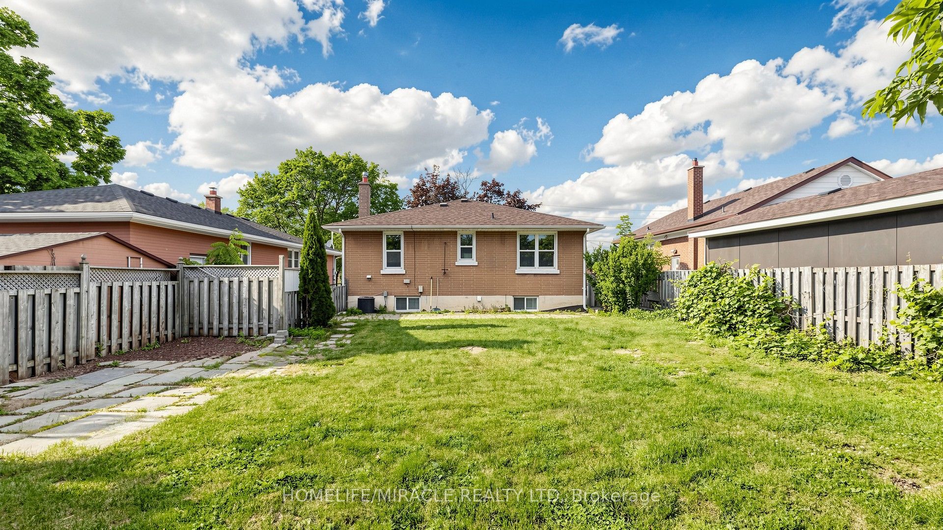 623 Olive Avenue Property Photo 49