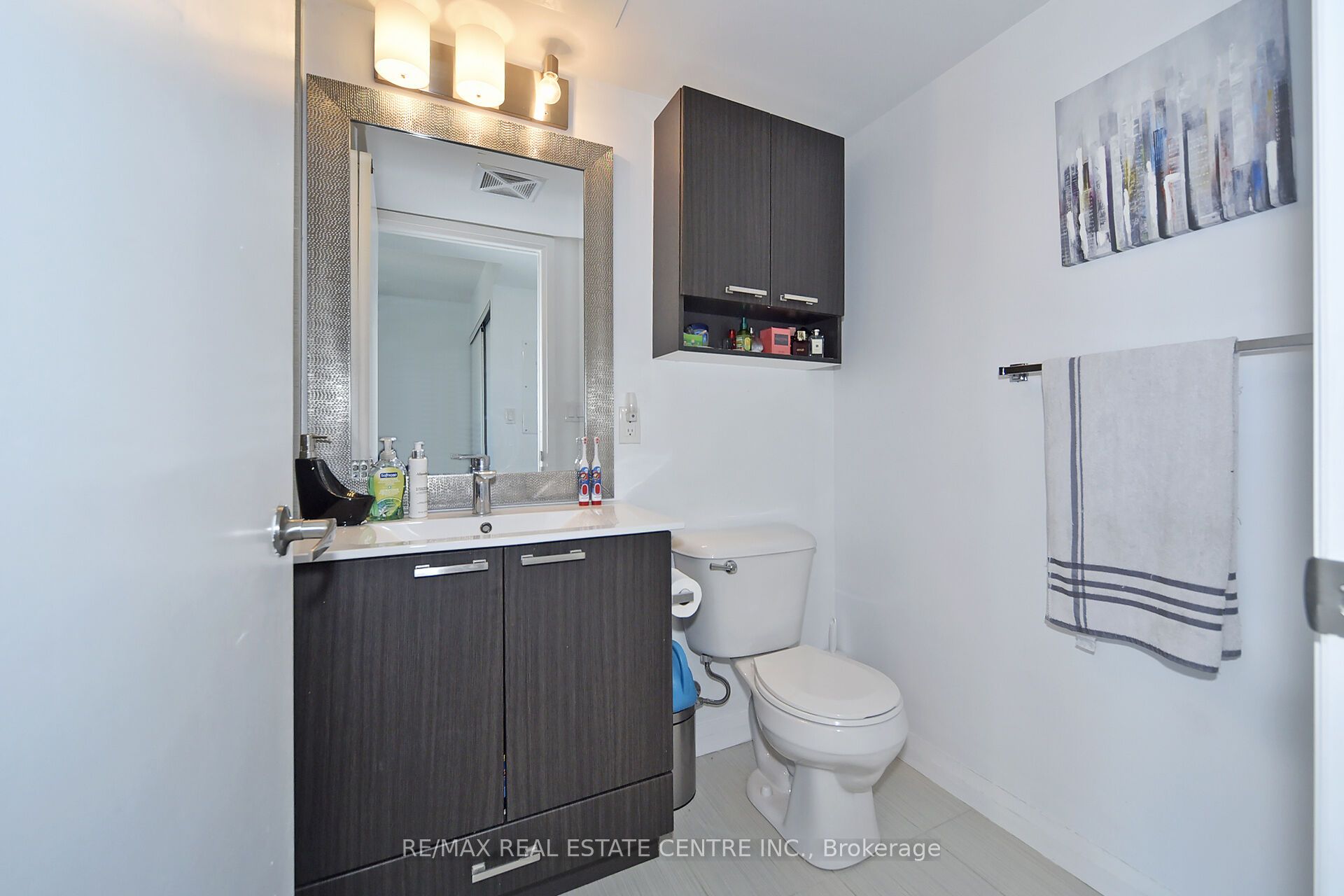 2150 Lawrence Avenue 612 Property Photo 28