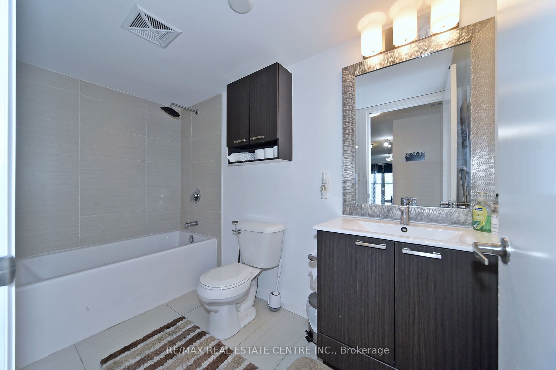 2150 Lawrence Avenue 612 Property Photo 33