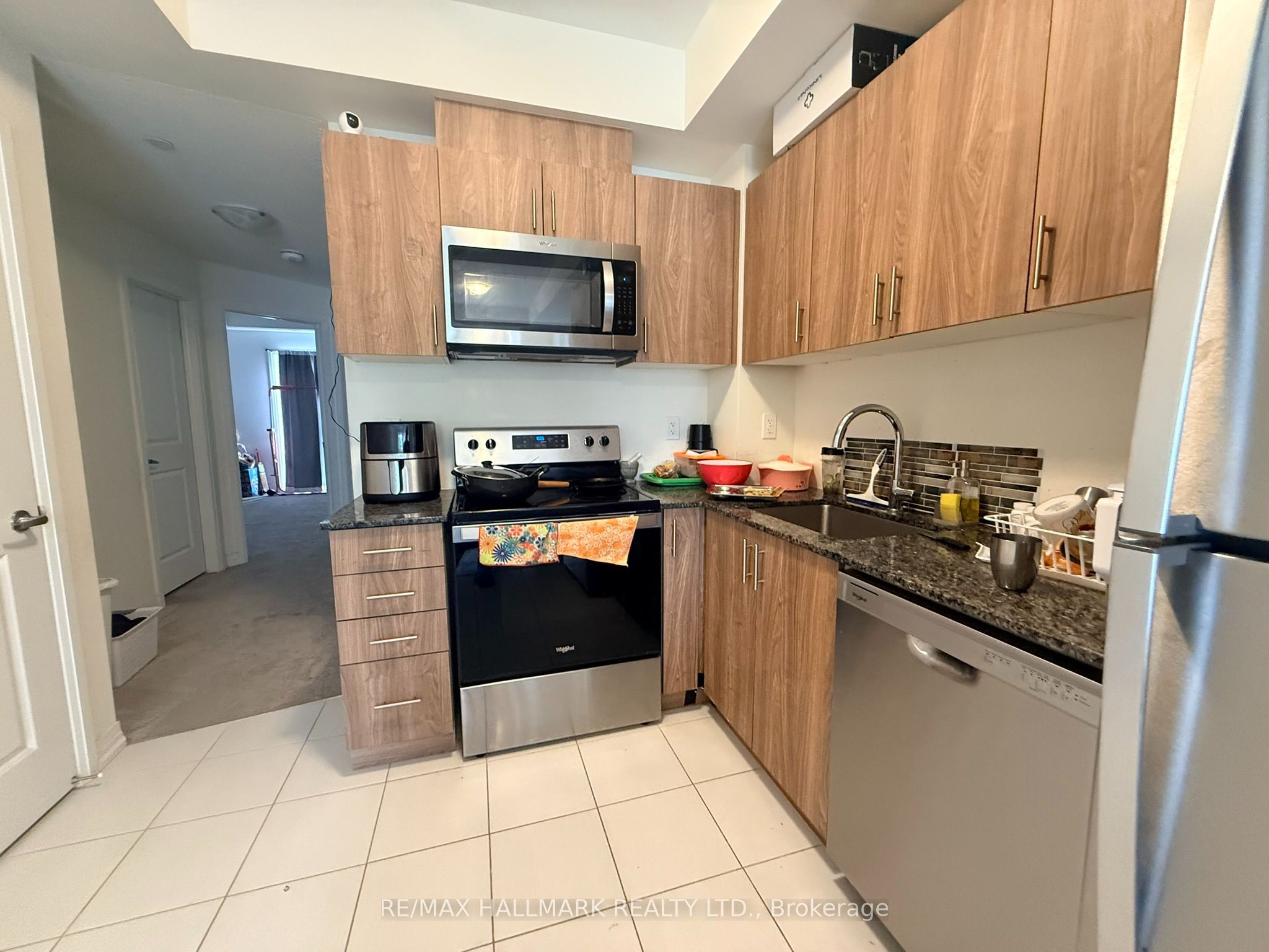 155 Tapscott Road 18 Property Photo 7