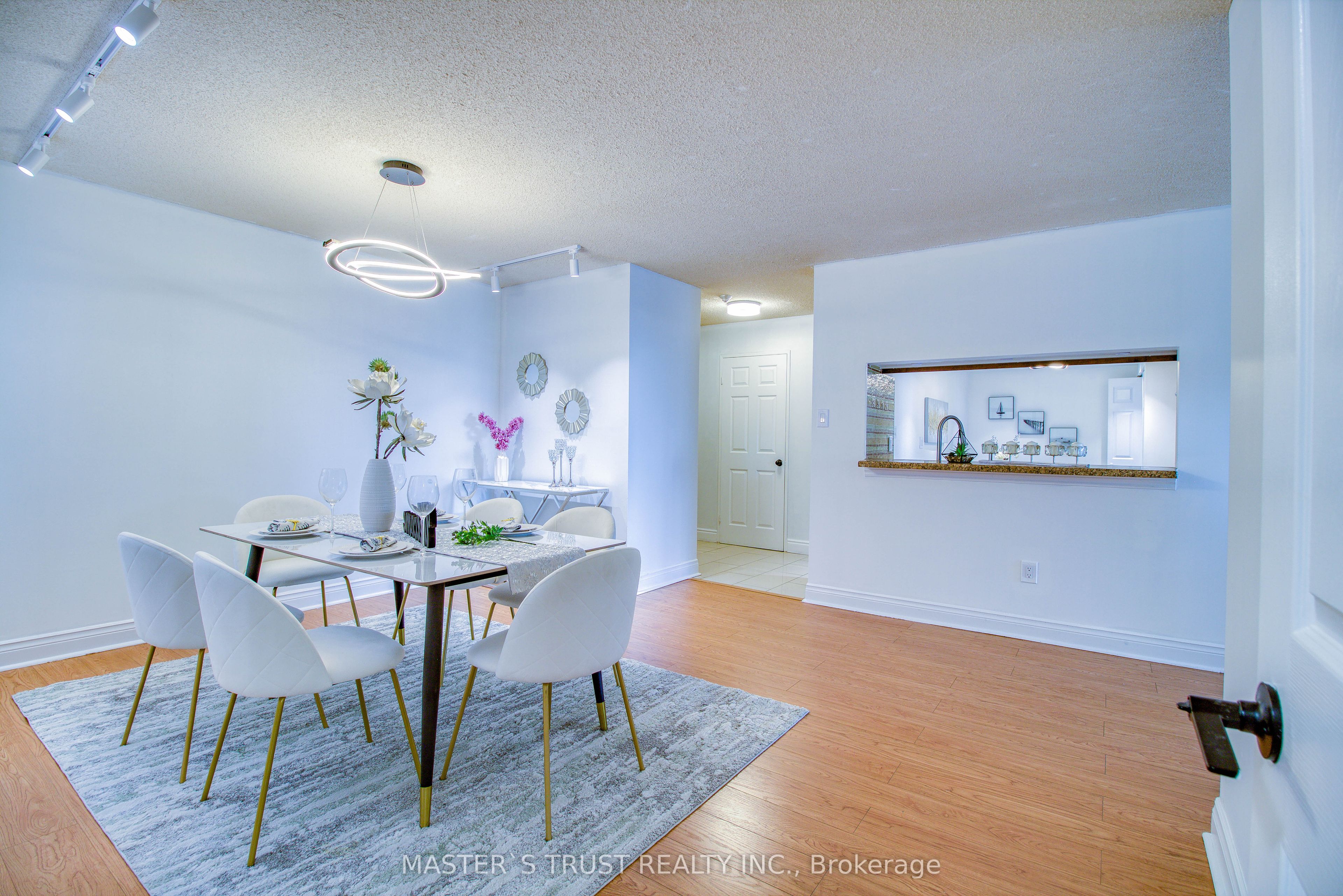 255 Bamburgh Circle W 607 Property Photo 6