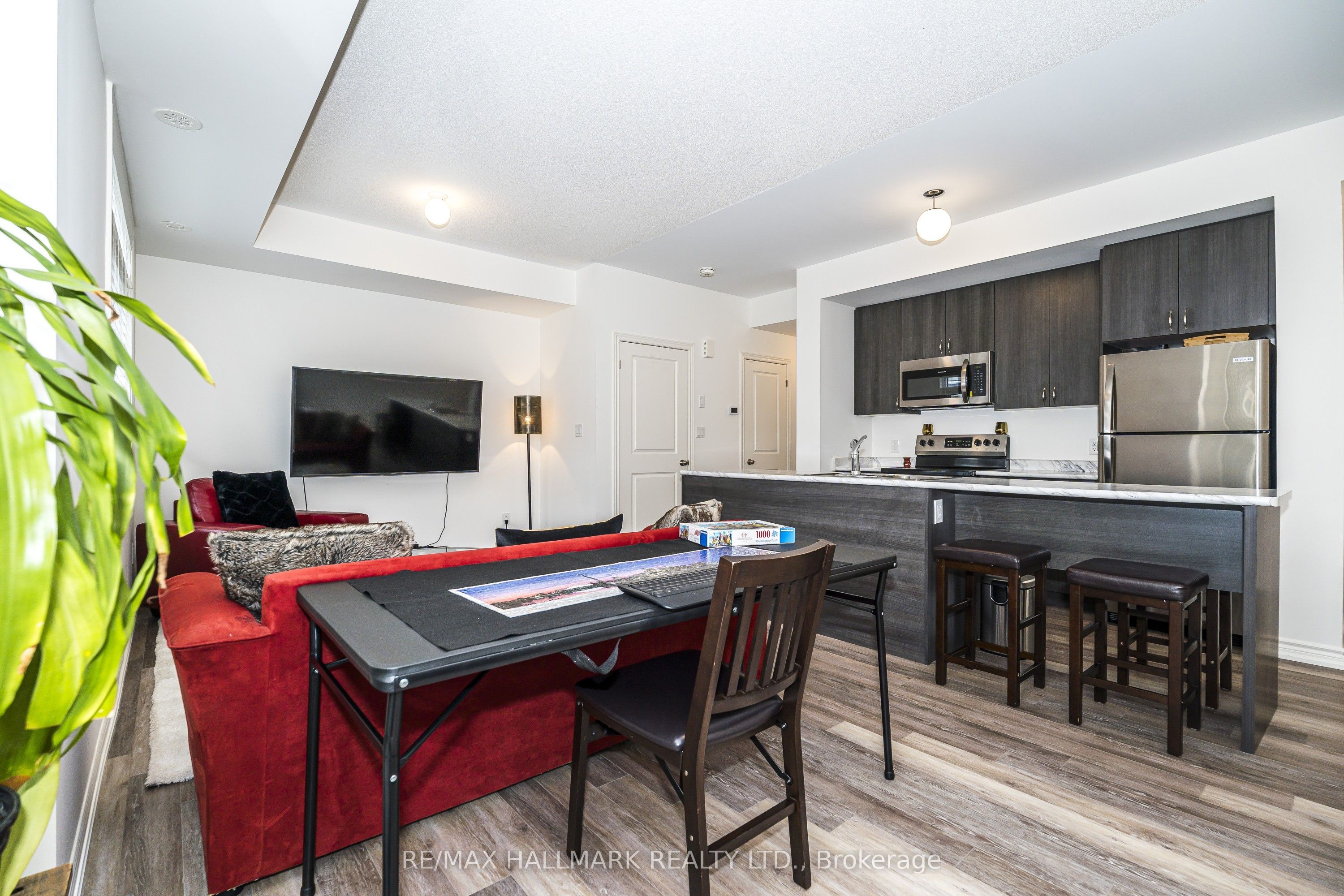 2558 Ladyfern Crossing Property Photo 6