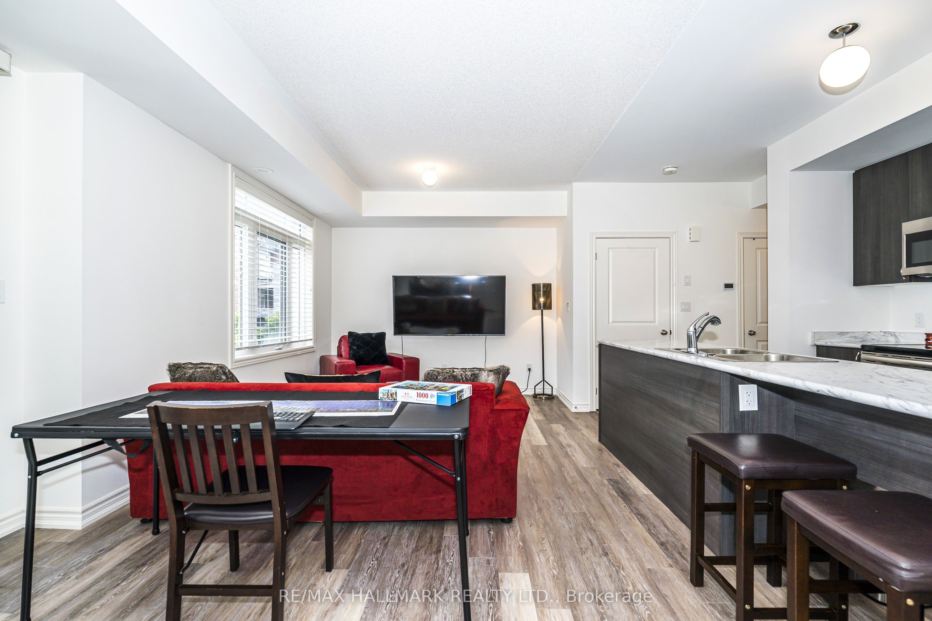 2558 Ladyfern Crossing Property Photo 7