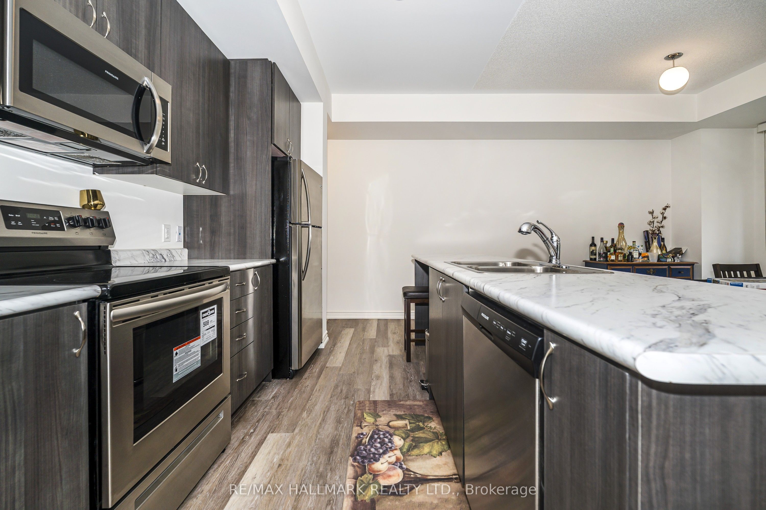 2558 Ladyfern Crossing Property Photo 15