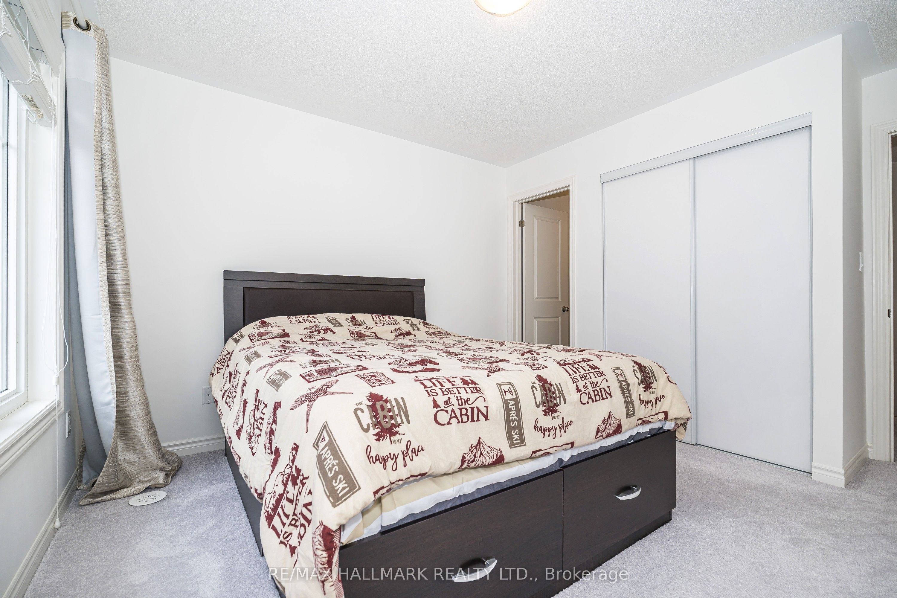 2558 Ladyfern Crossing Property Photo 29