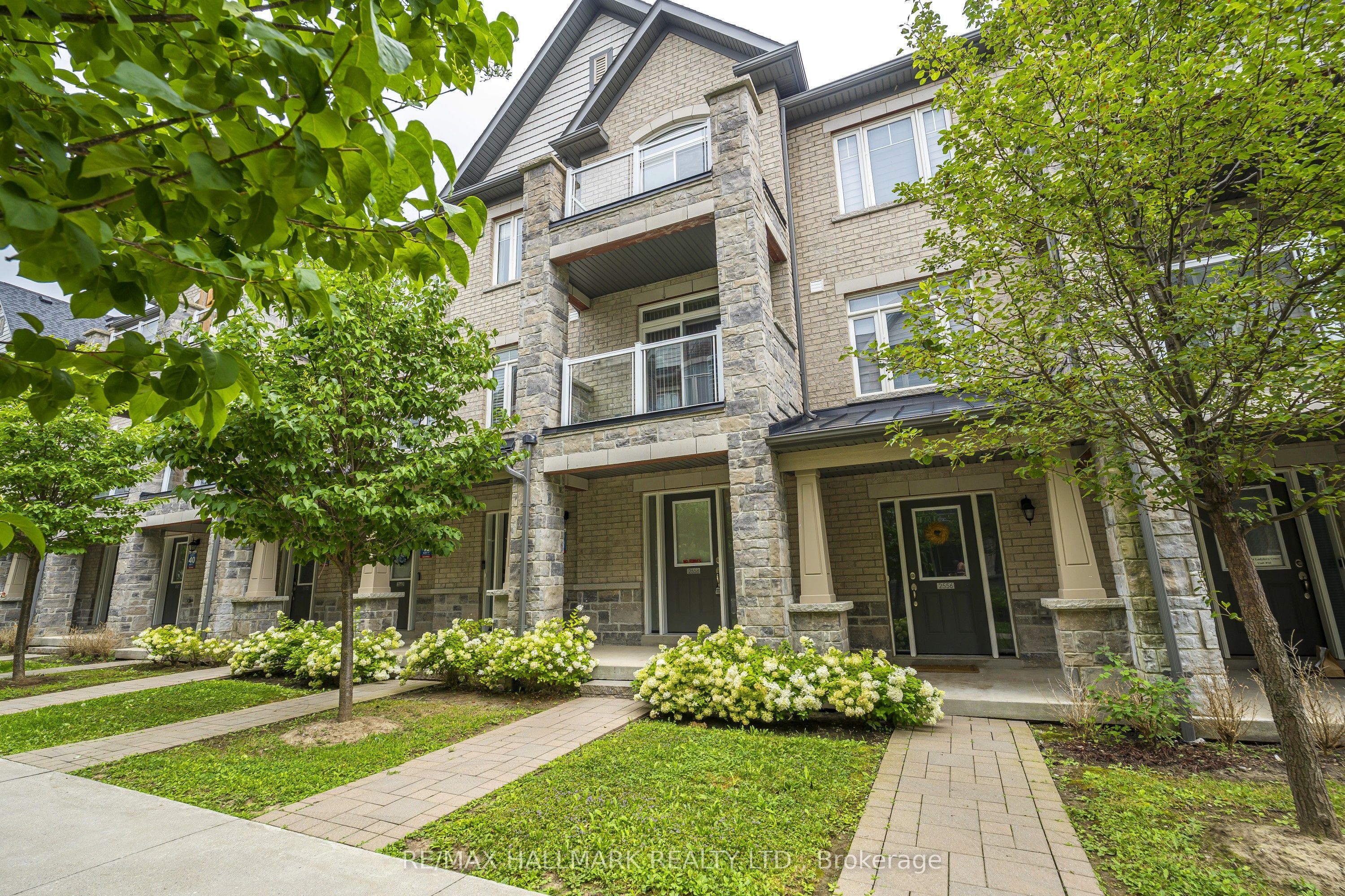 2558 Ladyfern Crossing Property Photo 41