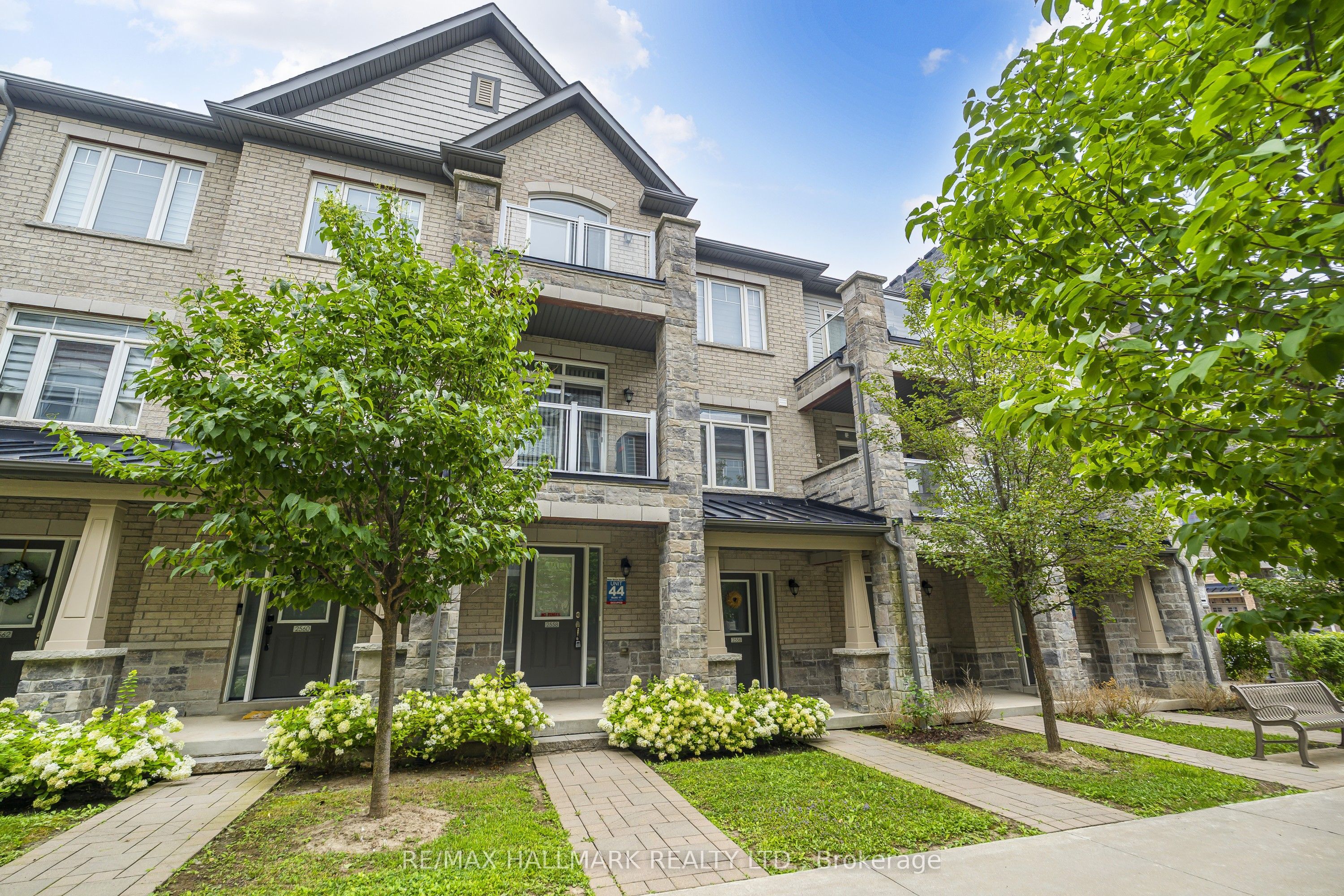 2558 Ladyfern Crossing Property Photo 43
