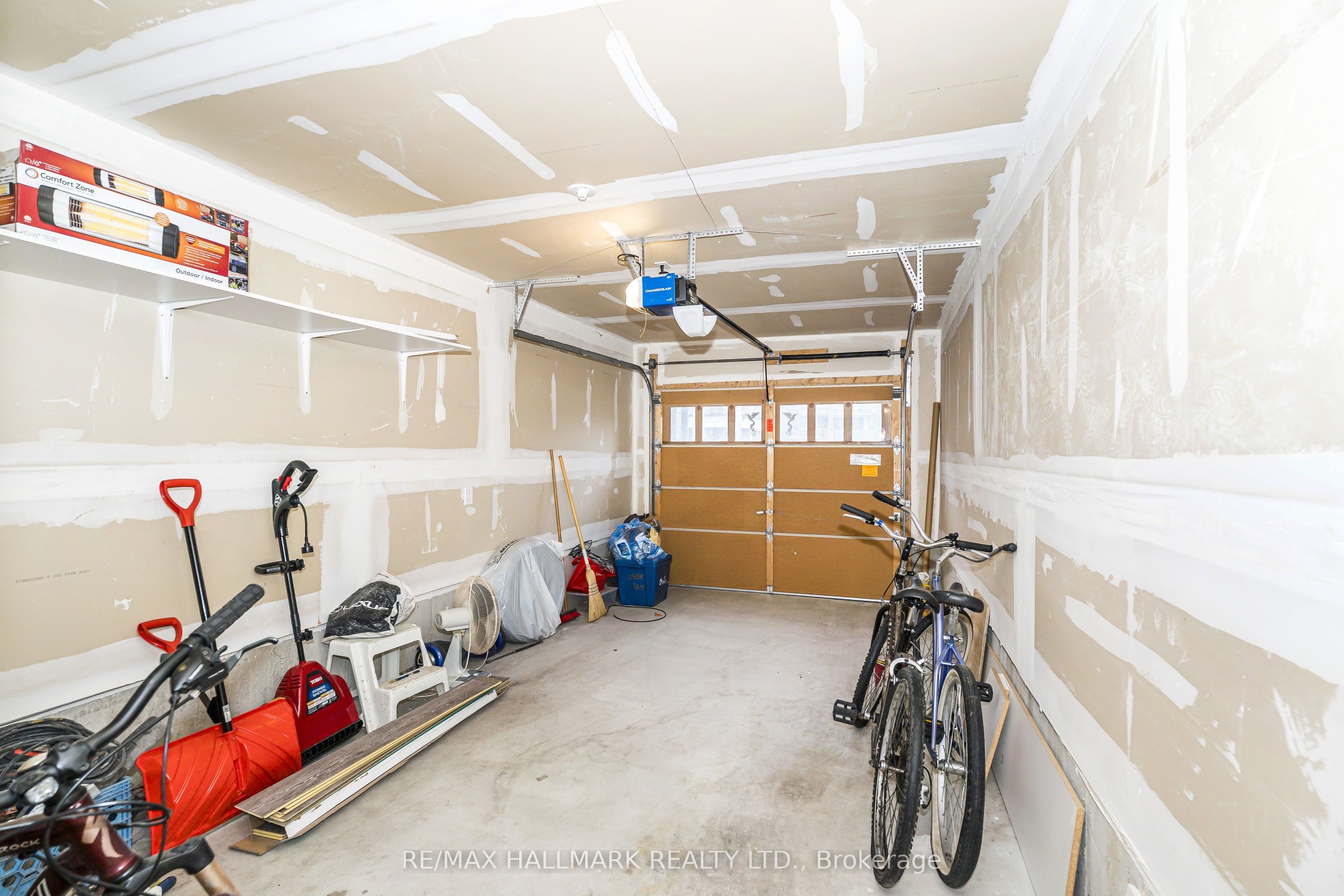 2558 Ladyfern Crossing Property Photo 44