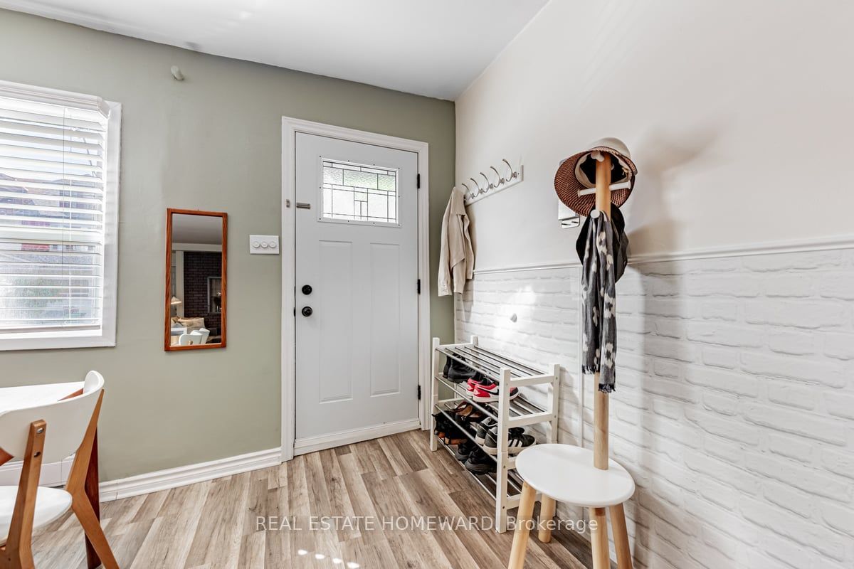 111 Jones Avenue Property Photo 3