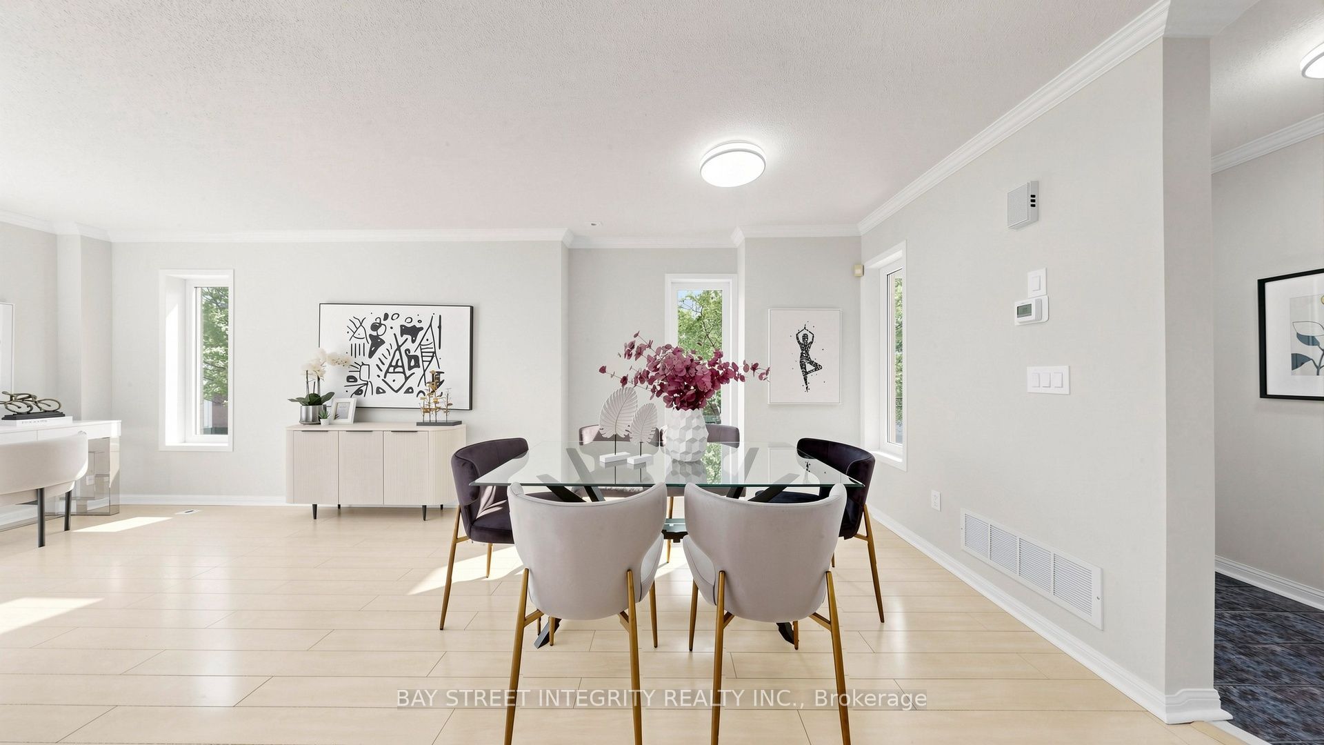 83 Mondeo Drive 331 Property Photo 14