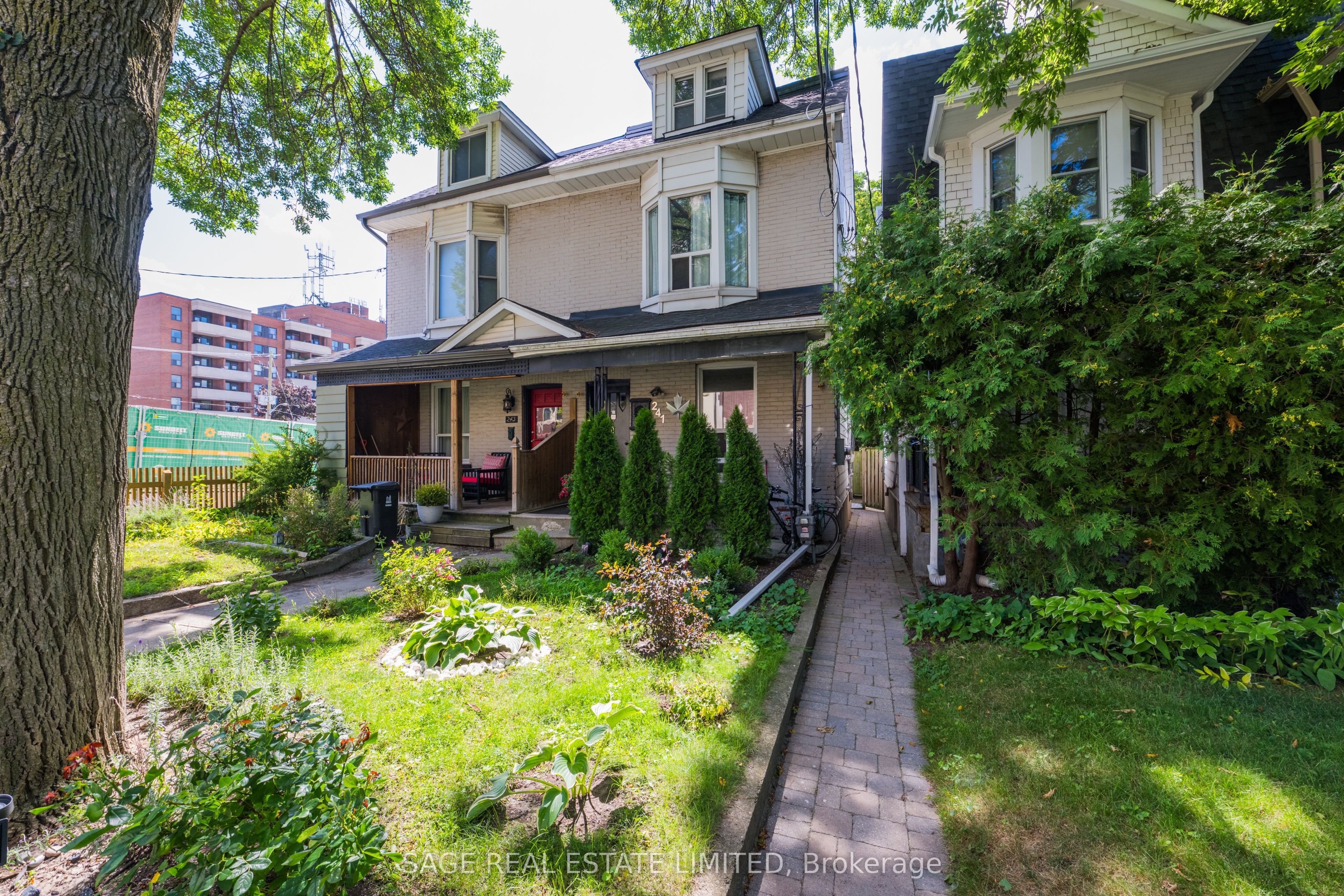 241 Langley Avenue Property Photo 1