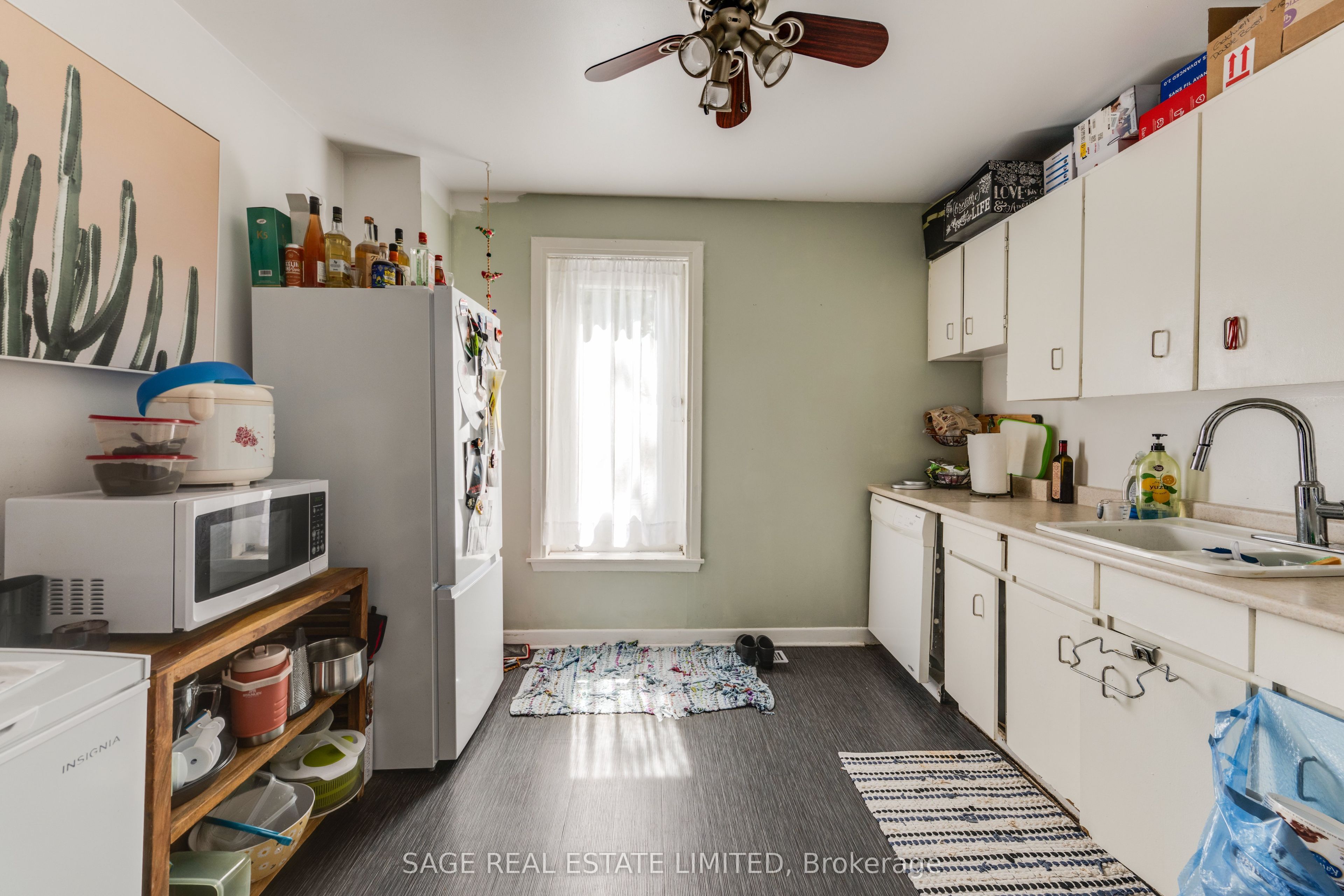 241 Langley Avenue Property Photo 17