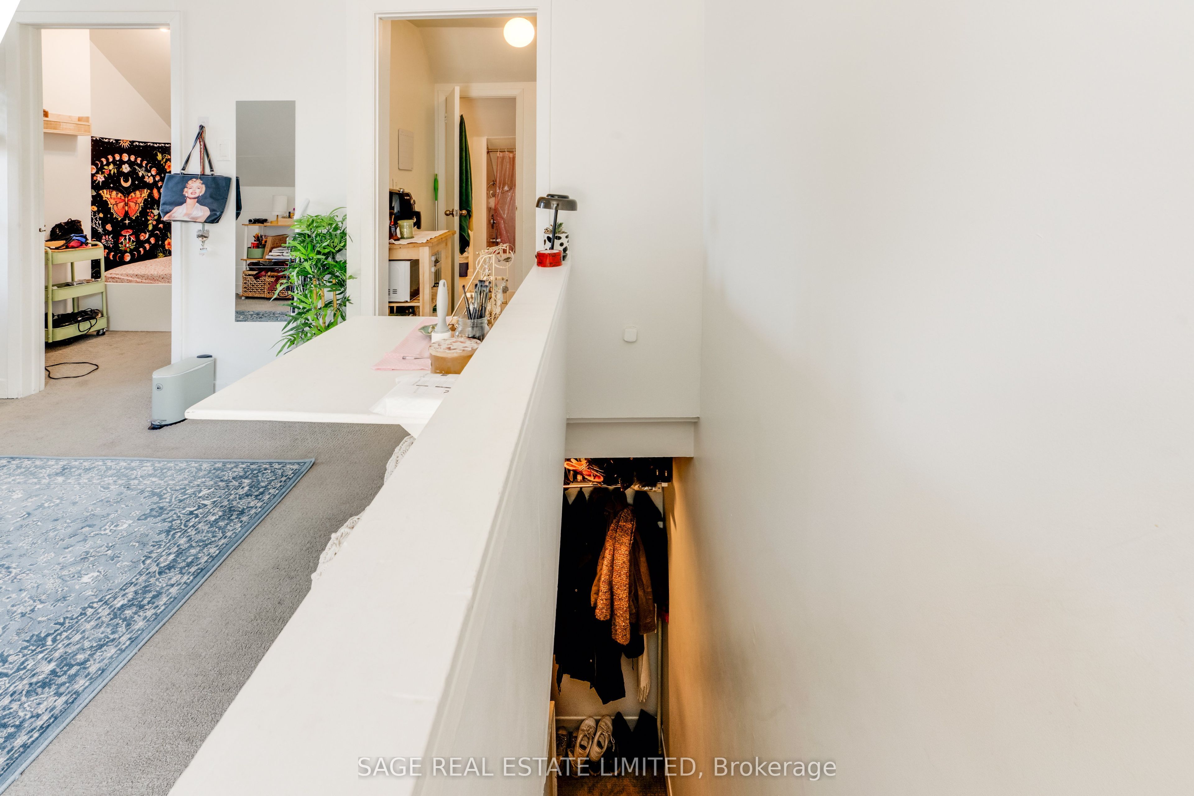 241 Langley Avenue Property Photo 25